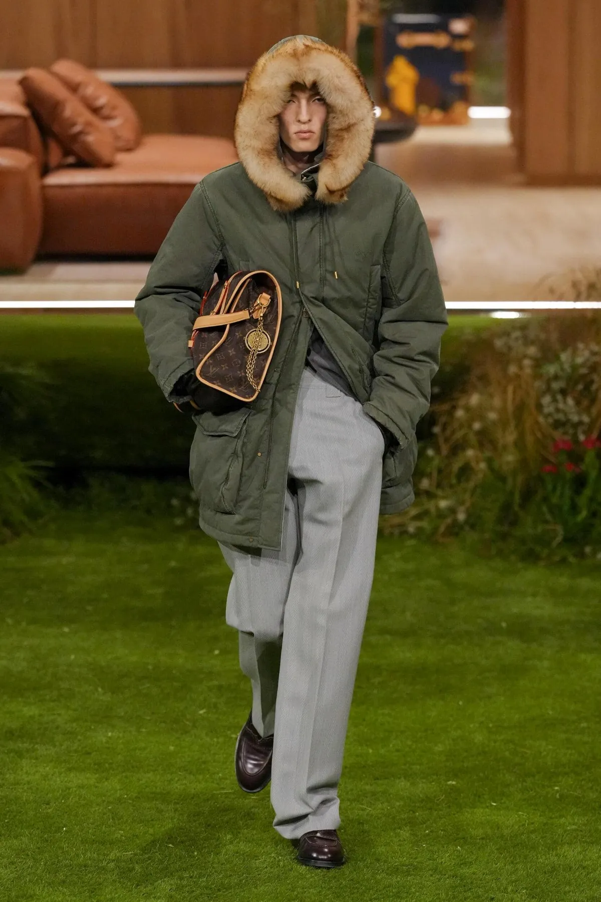 Louis Vuitton automne 2026 : quand le luxe devient fonctionnel et durable