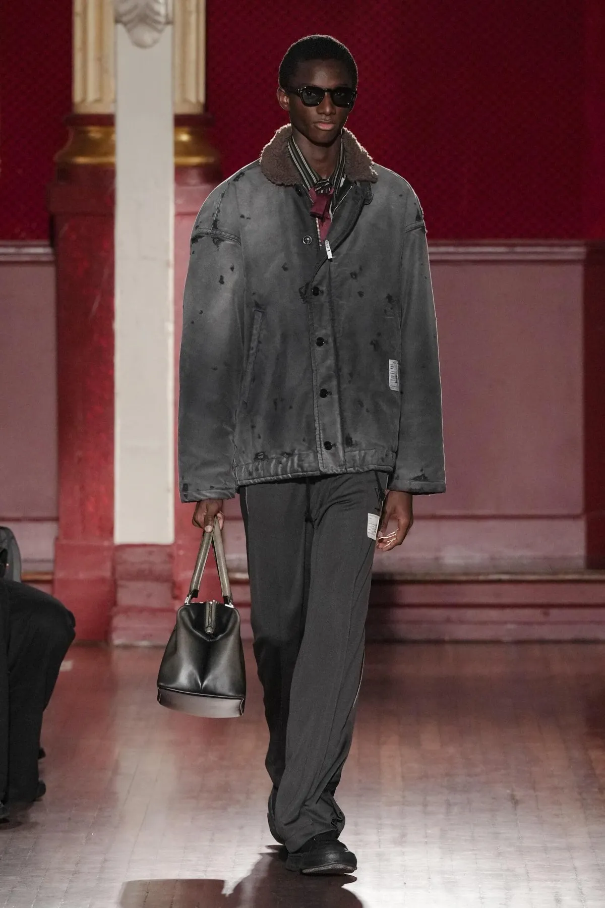 Maison MIHARA YASUHIRO automne 2026 : la déconstruction comme manifeste anti-quiet luxury