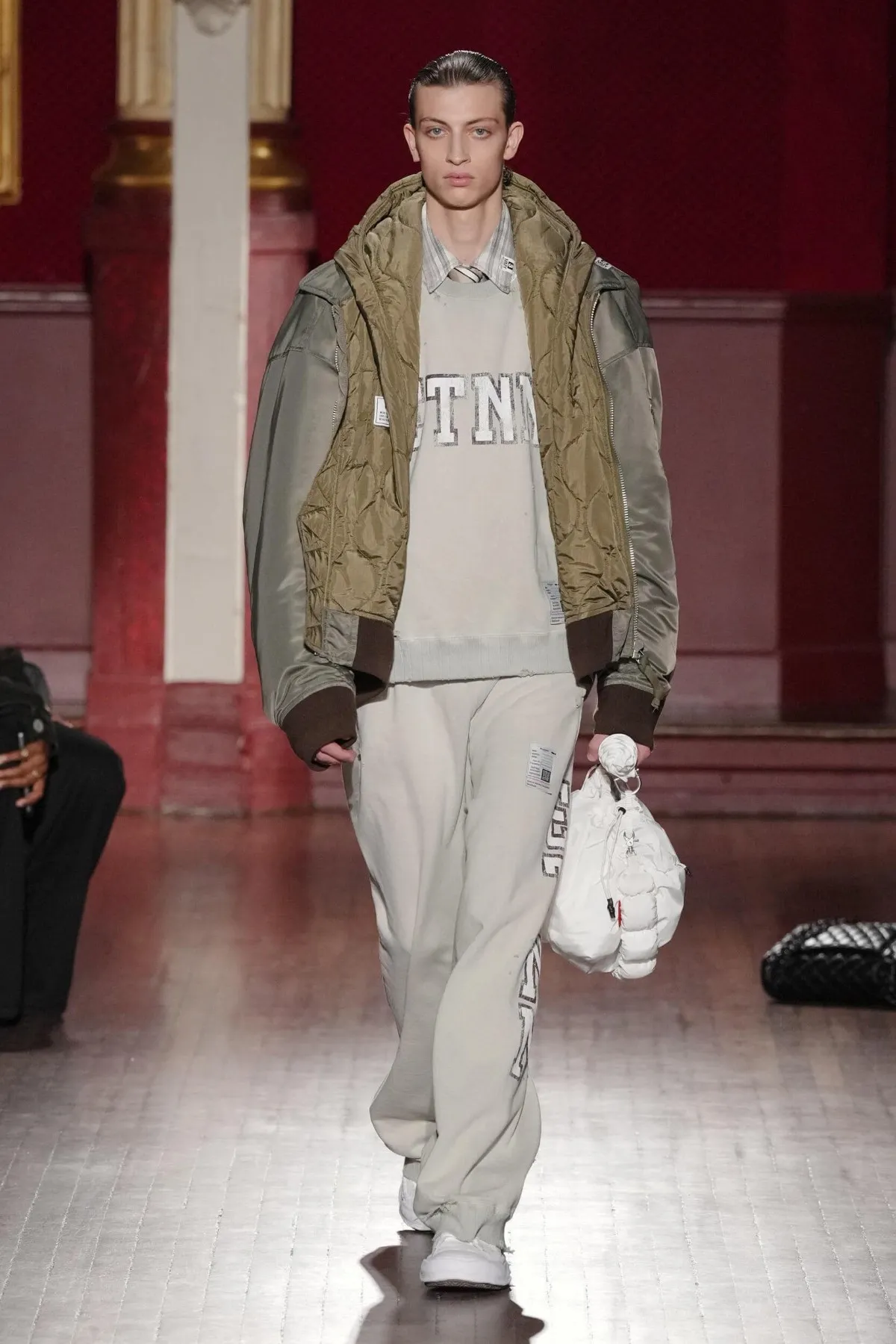 Maison MIHARA YASUHIRO automne 2026 : la déconstruction comme manifeste anti-quiet luxury