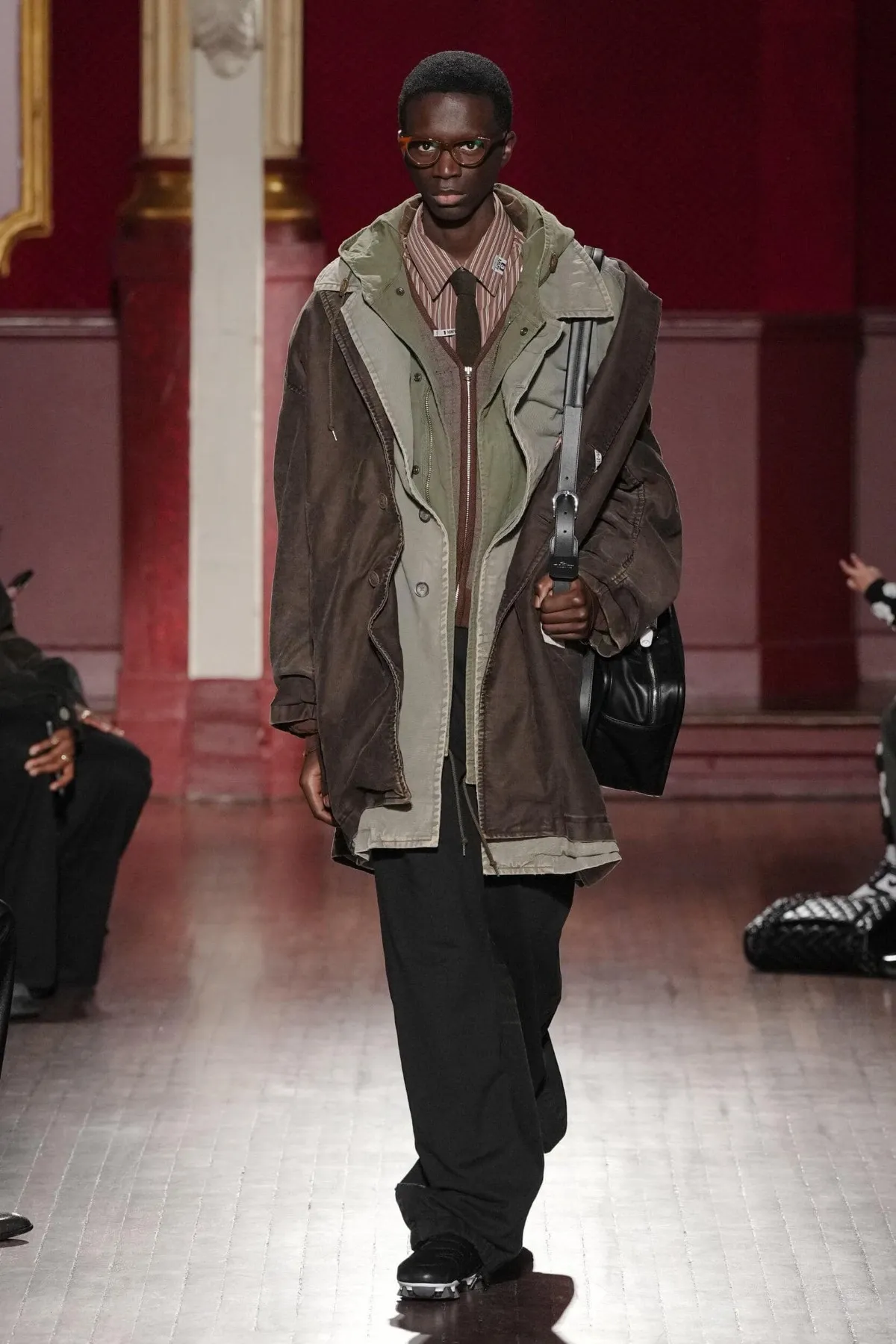 Maison MIHARA YASUHIRO automne 2026 : la déconstruction comme manifeste anti-quiet luxury