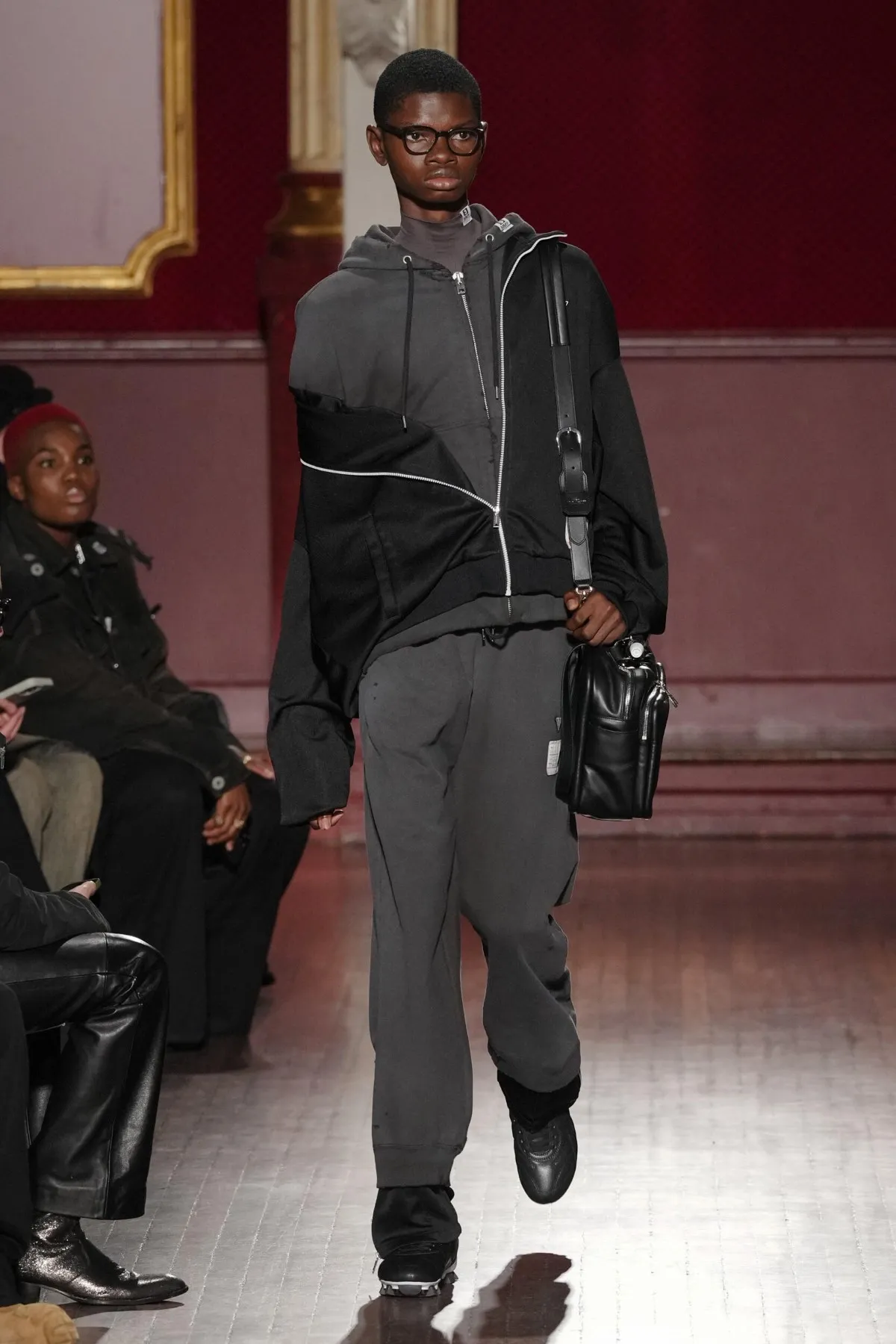 Maison MIHARA YASUHIRO automne 2026 : la déconstruction comme manifeste anti-quiet luxury