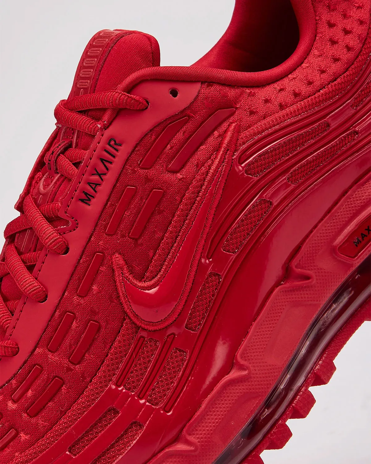 Nike Air Max TL 2 5 Valentines Day 7 Saint-Valentin 2026 : Nike recouvre la Air Max TL 2.5 de cœurs