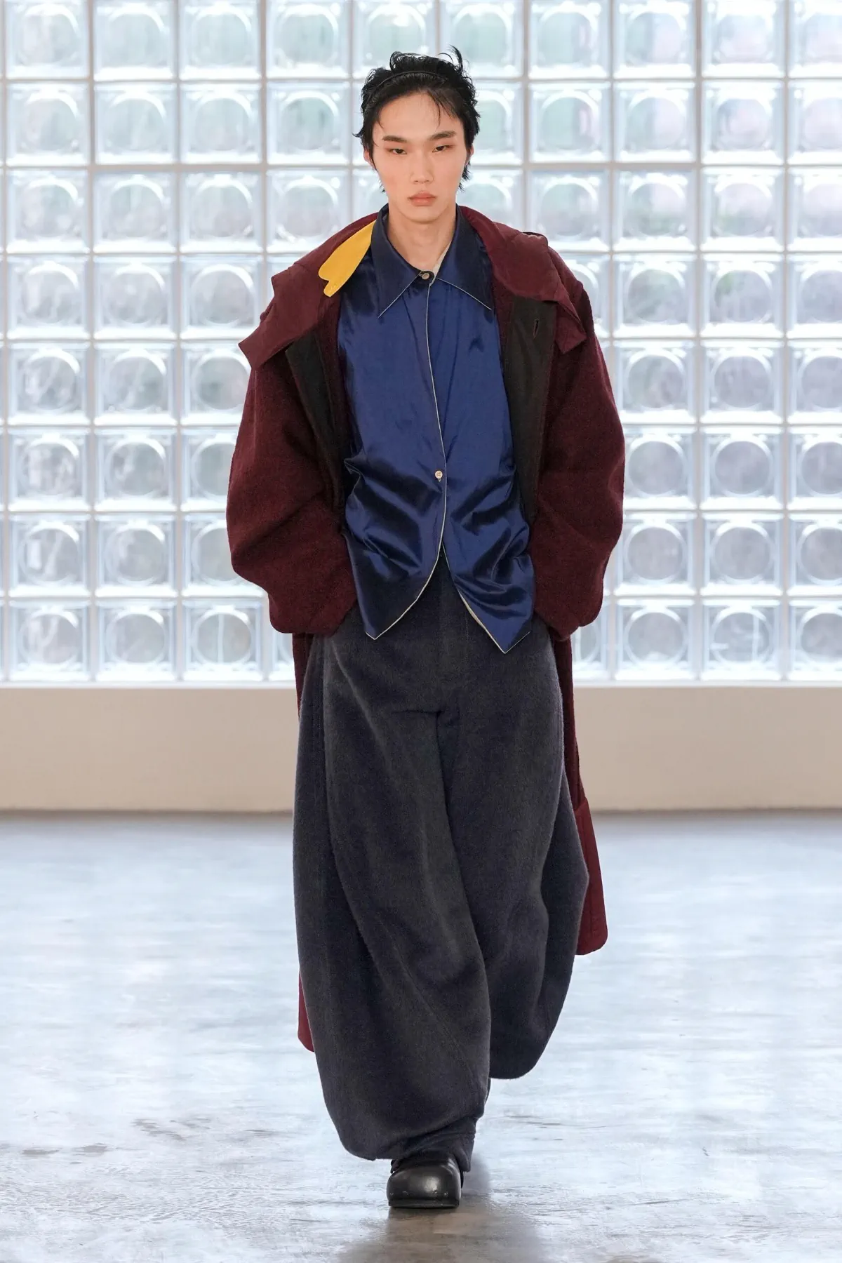 À Milan, PRONOUNCE atteint sa maturité avec une collection automne 2026 architecturale