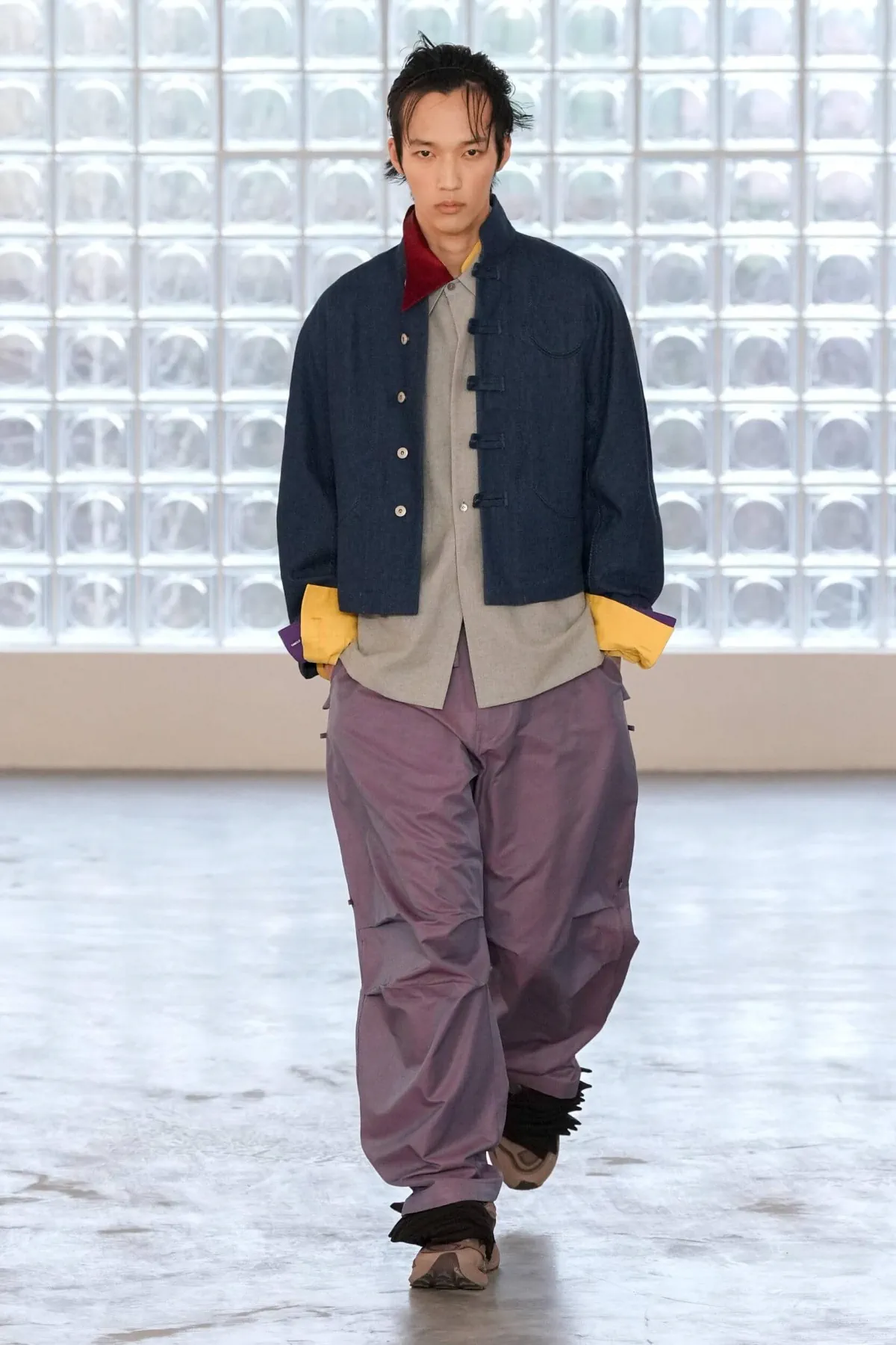 À Milan, PRONOUNCE atteint sa maturité avec une collection automne 2026 architecturale