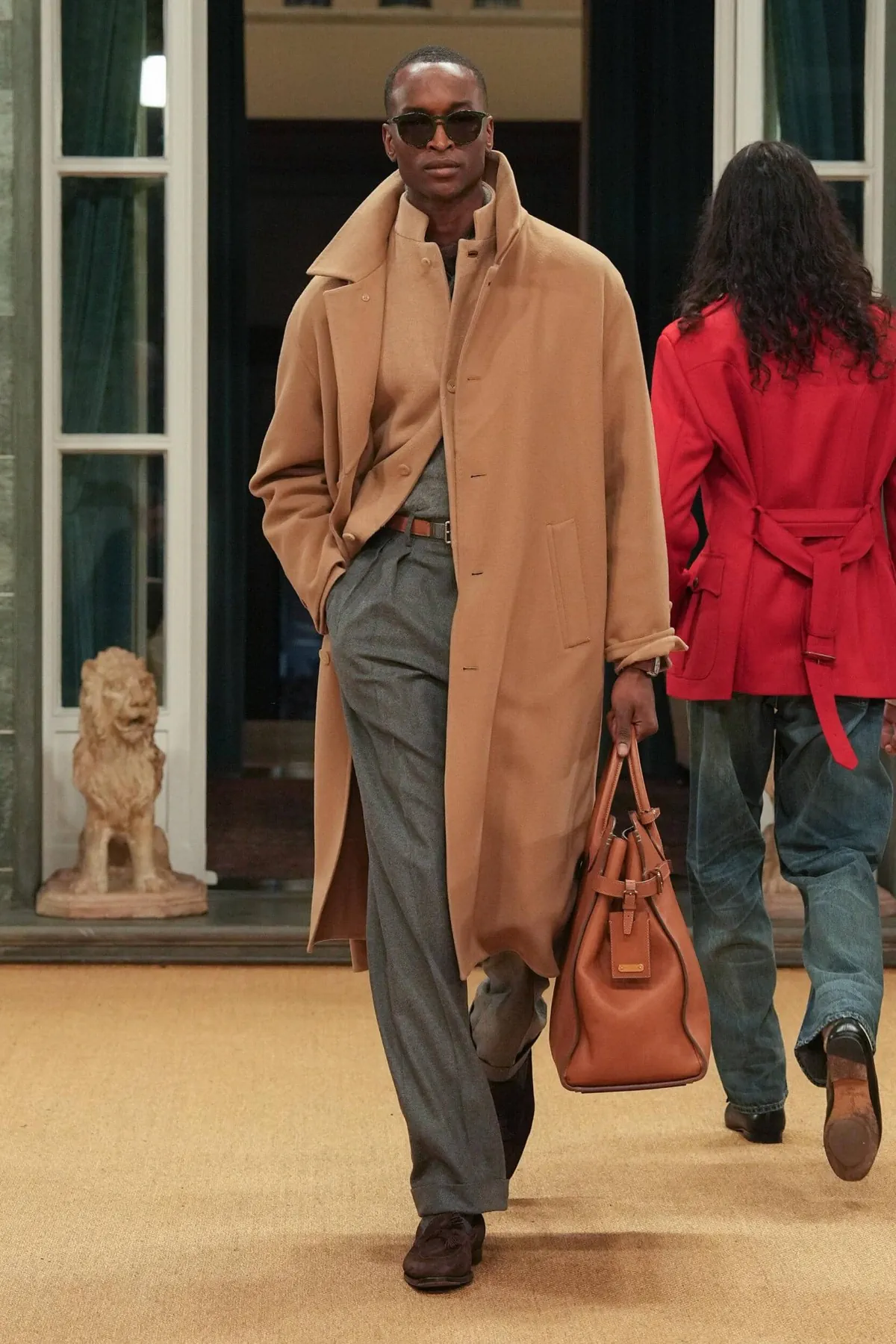 Ralph Lauren signe son grand retour à Milan avec une collection automne 2026 entre Americana et héritage