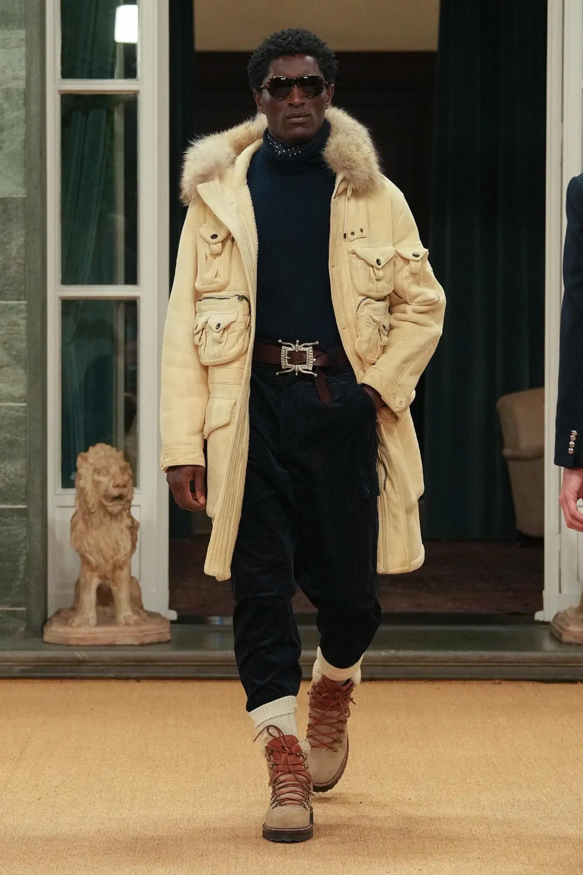 Ralph Lauren signe son grand retour à Milan avec une collection automne 2026 entre Americana et héritage