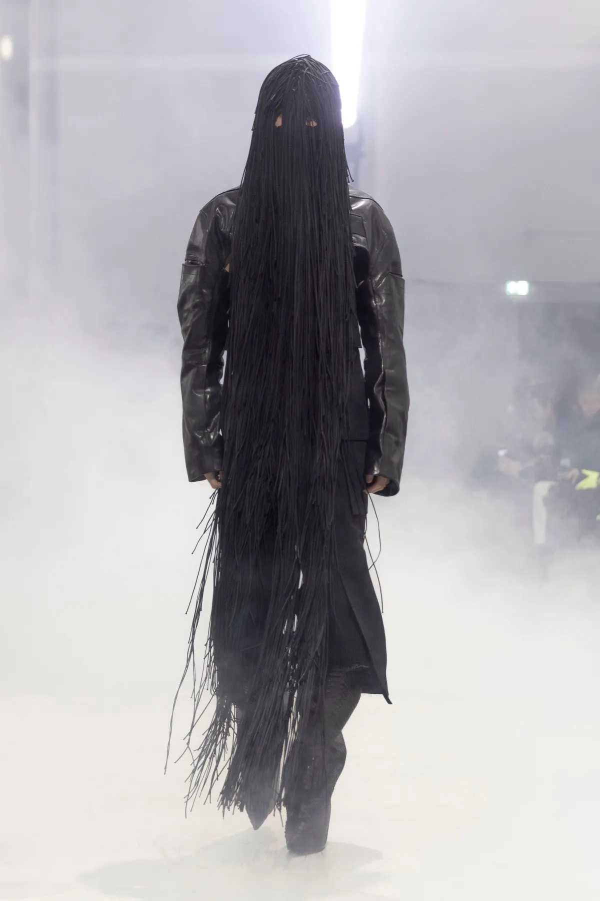 Avec sa collection automne 2026, Rick Owens signe son défilé le plus politique