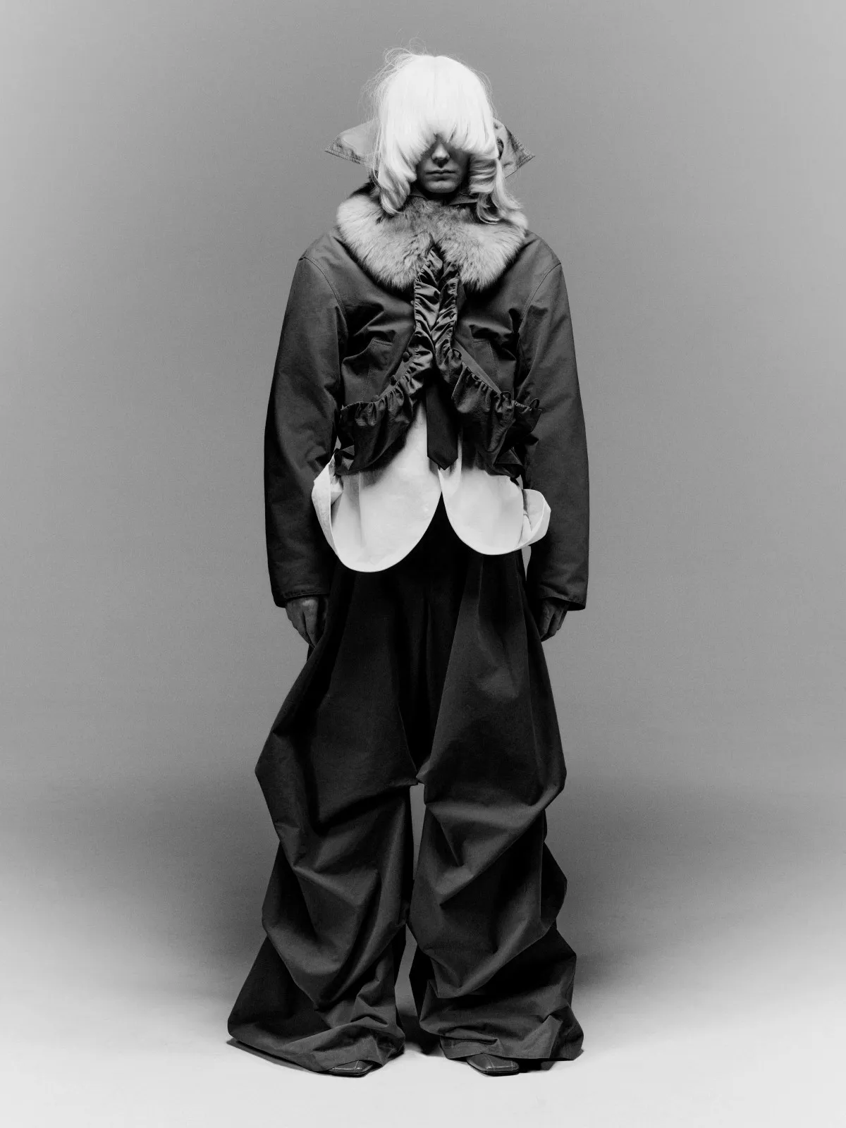 Sean Suen automne 2026 : quand le vêtement masculin devient une seconde peau