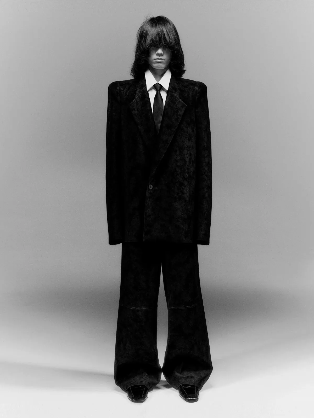 Sean Suen automne 2026 : quand le vêtement masculin devient une seconde peau