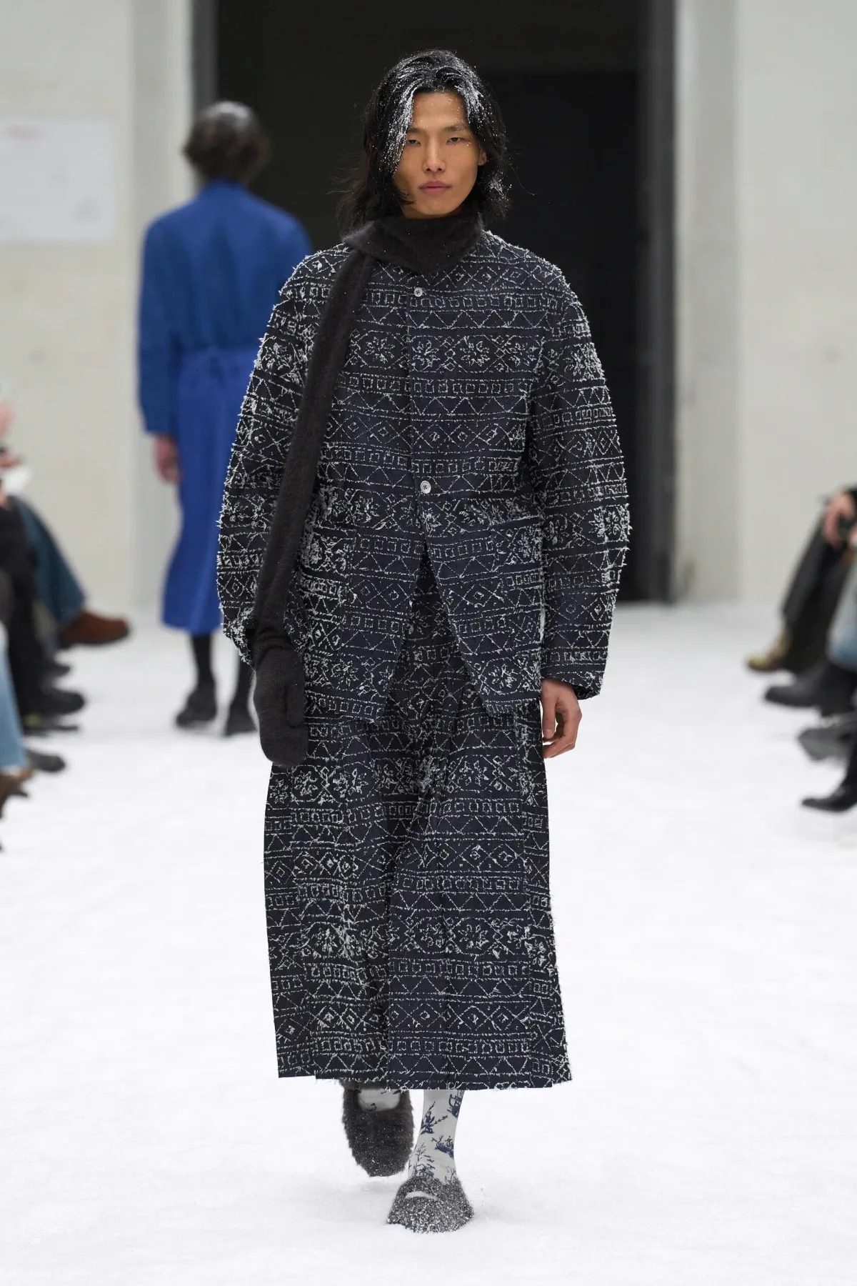 À Pitti Uomo, SHINYAKOZUKA fait tomber la neige japonaise sur l’Europe