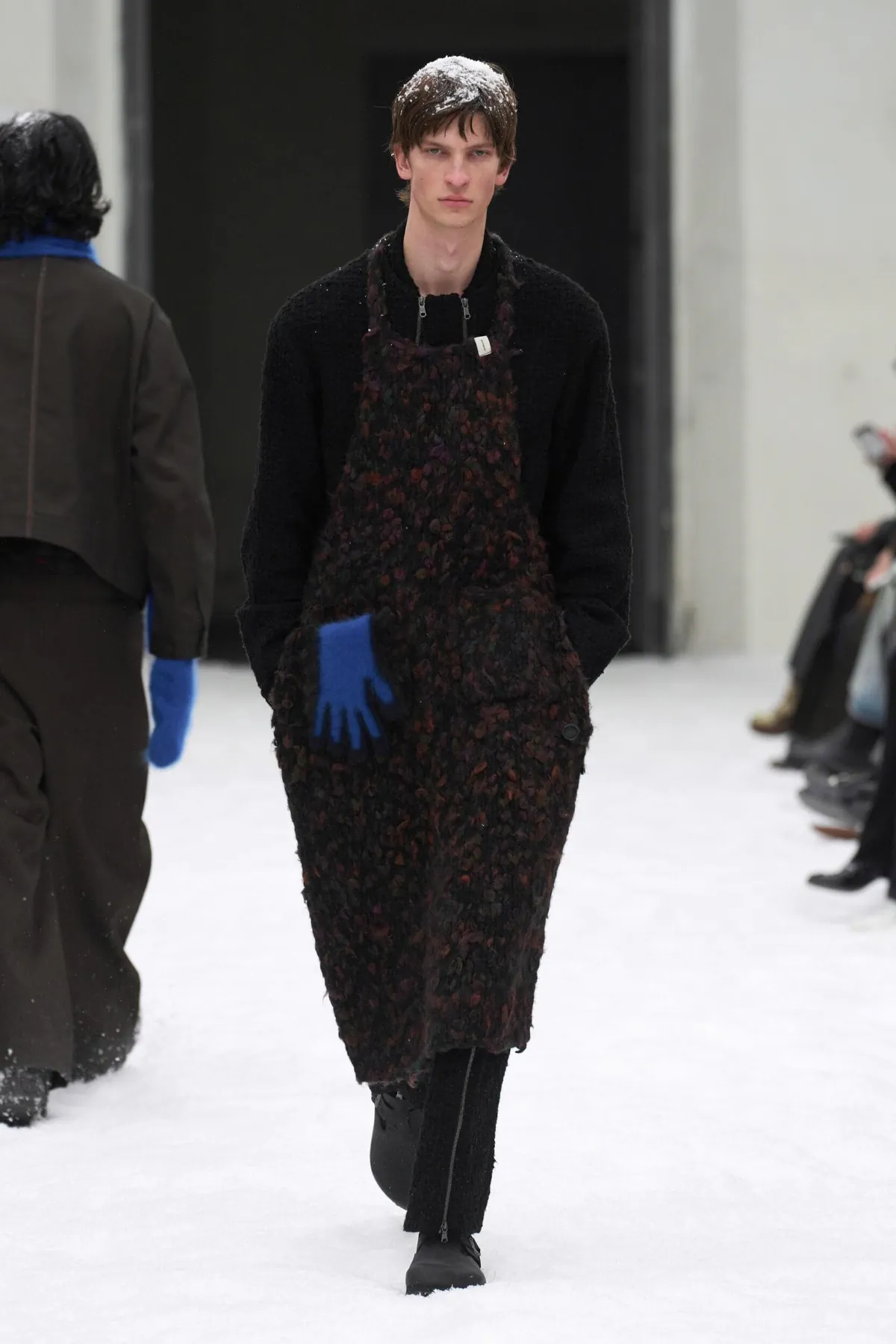 À Pitti Uomo, SHINYAKOZUKA fait tomber la neige japonaise sur l’Europe