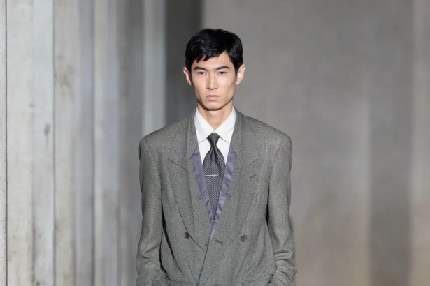 À Florence, SOSHIOTSUKI fait dialoguer Armani et le Japon pour l'automne 2026