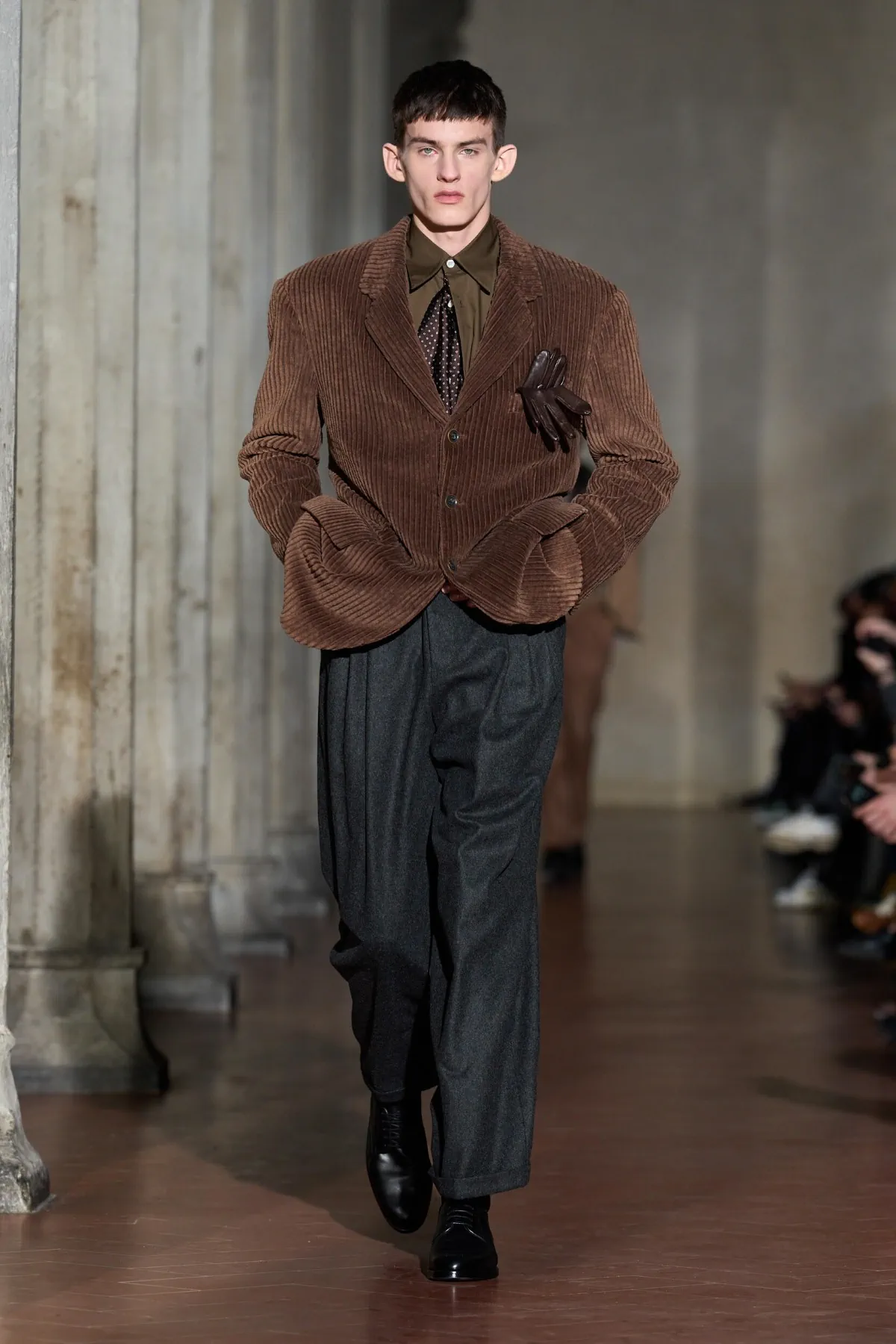 À Florence, SOSHIOTSUKI fait dialoguer Armani et le Japon pour l'automne 2026