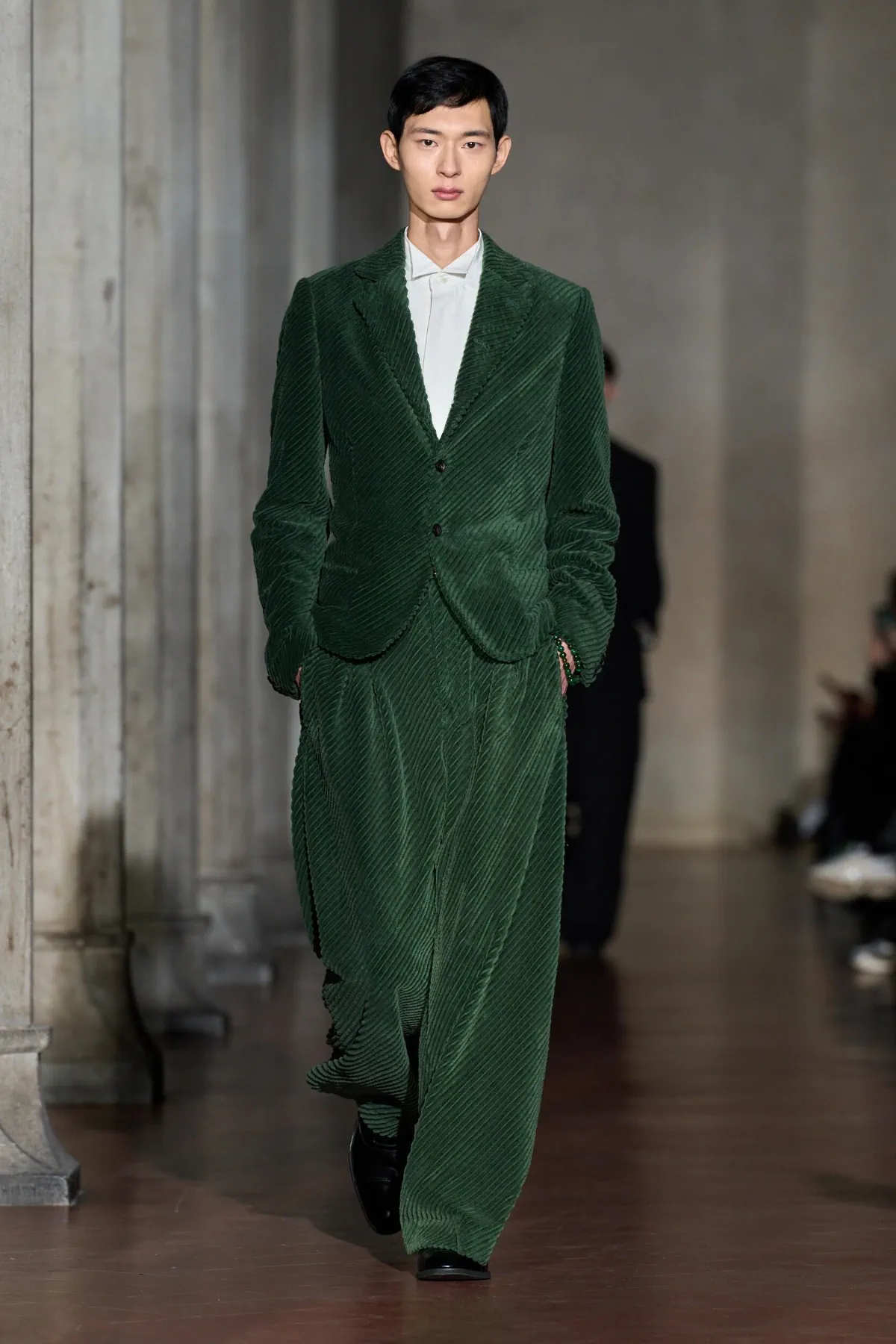 À Florence, SOSHIOTSUKI fait dialoguer Armani et le Japon pour l'automne 2026