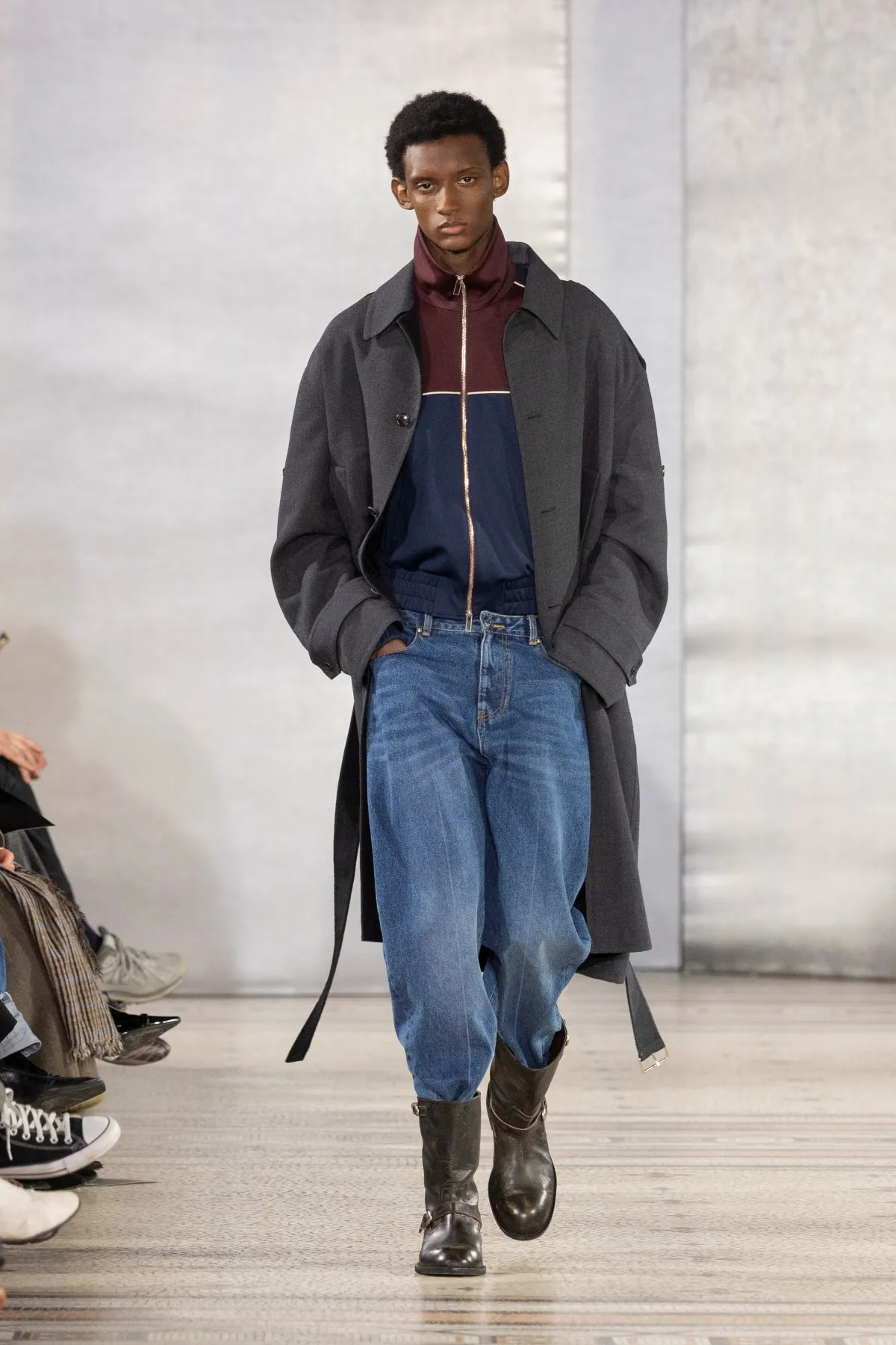SYSTEM Automne 2026 : quand l’inadaptation devient une élégance revendiquée
