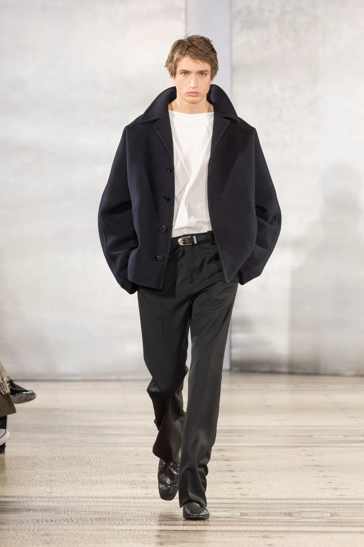 SYSTEM Automne 2026 : quand l’inadaptation devient une élégance revendiquée