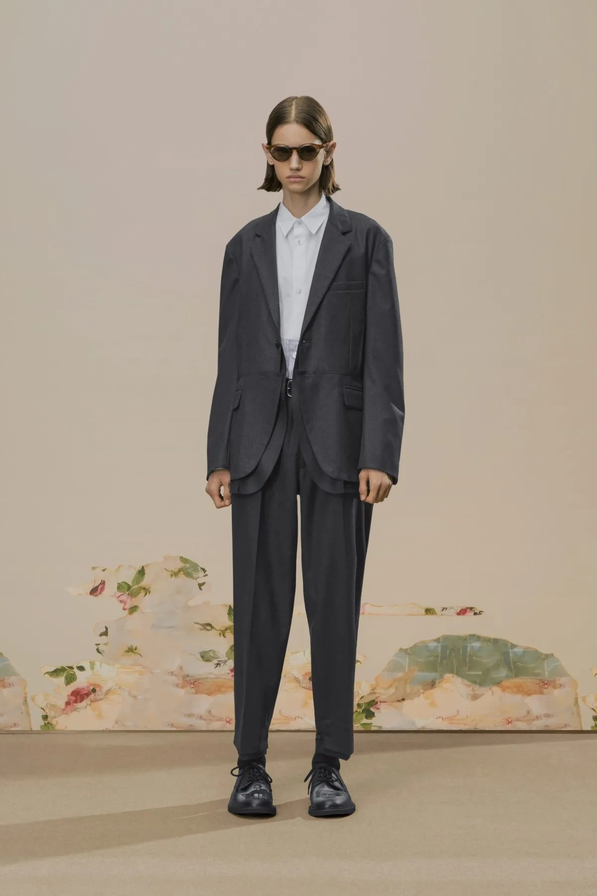 UNDERCOVER automne 2026 : Jun Takahashi plonge dans le noir avec Cindy Sherman