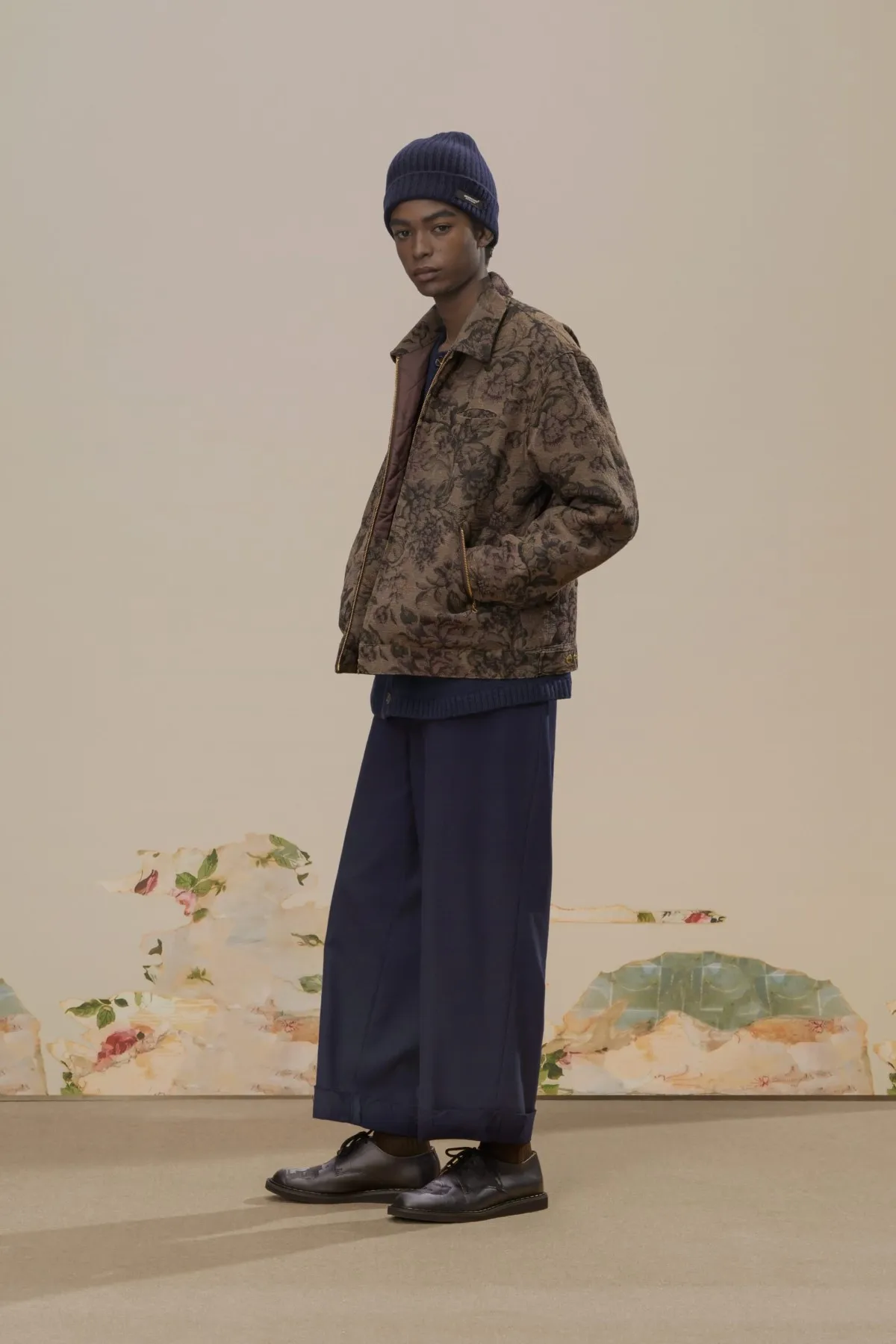 UNDERCOVER automne 2026 : Jun Takahashi plonge dans le noir avec Cindy Sherman