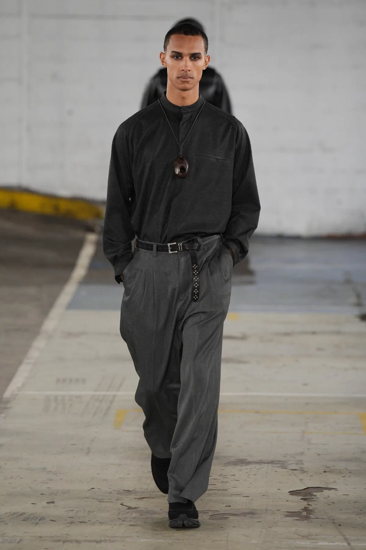 La dernière ascension de White Mountaineering pour l'automne 2026 : Yosuke Aizawa tire sa révérence