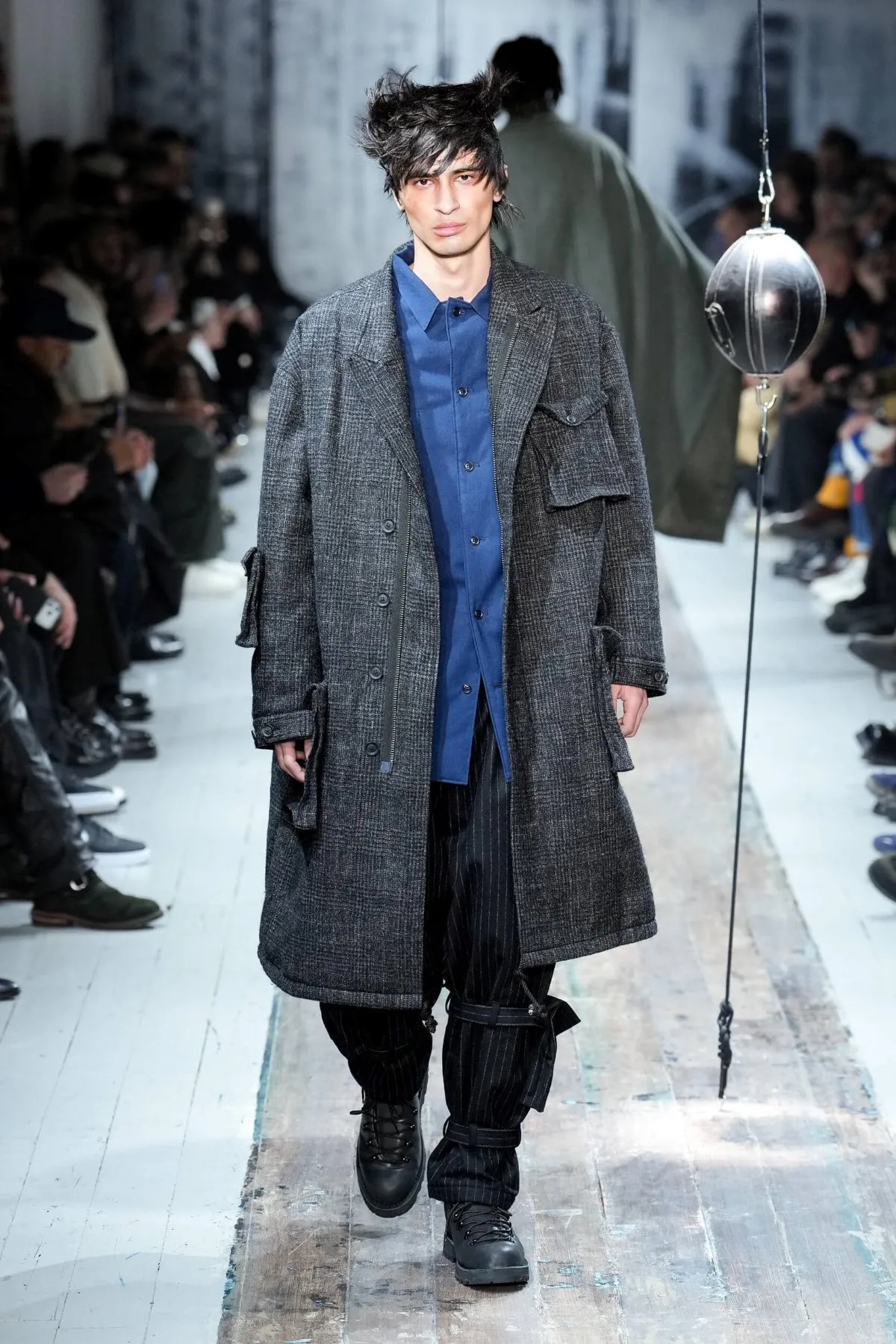 Yohji Yamamoto automne 2026 : le défilé comme une thérapie