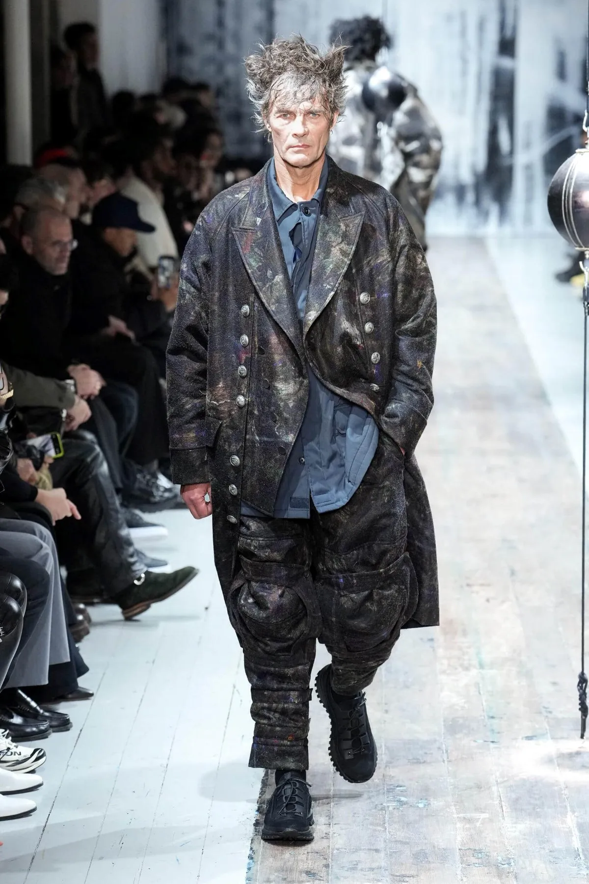 Yohji Yamamoto automne 2026 : le défilé comme une thérapie