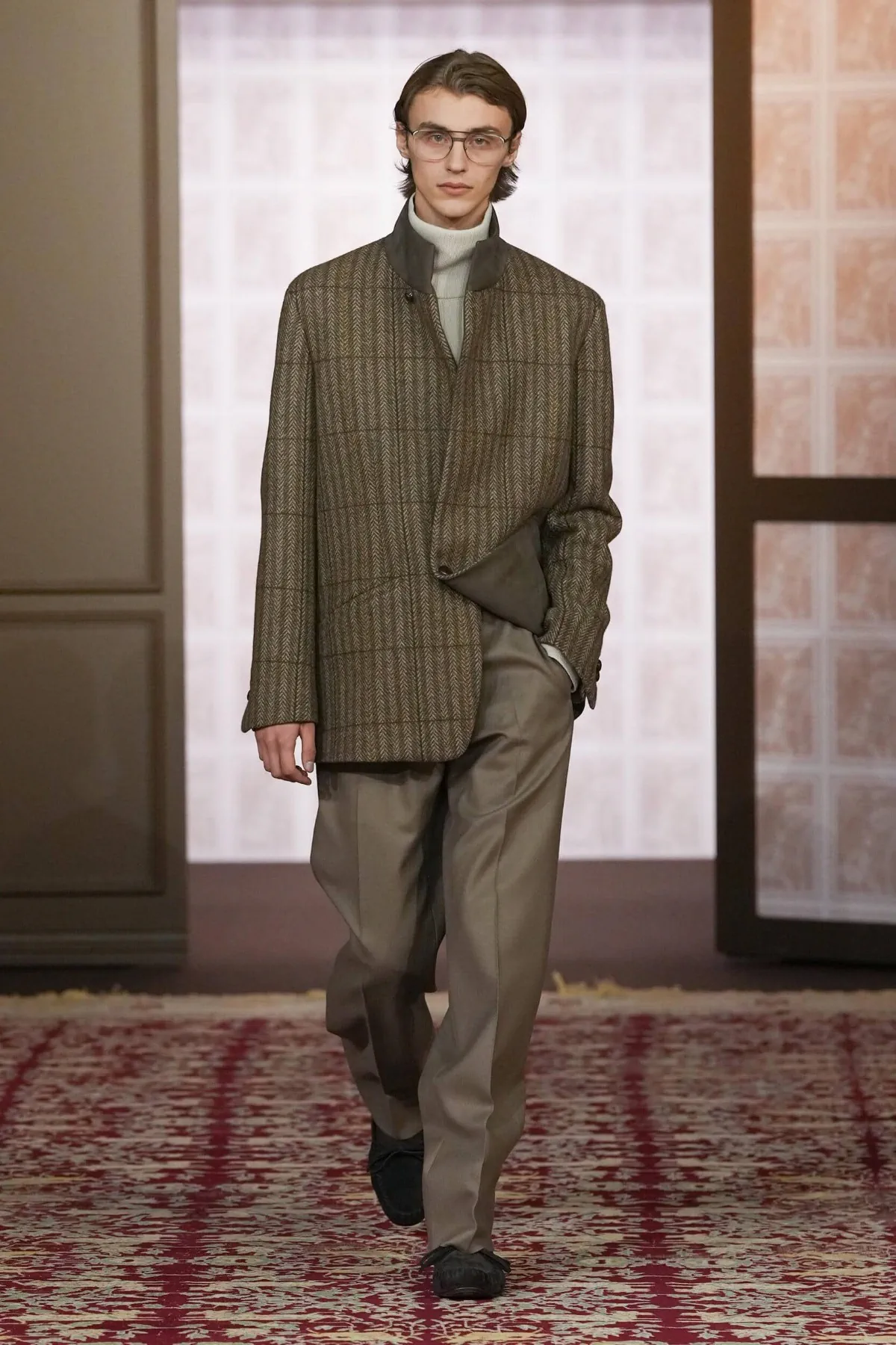 ZEGNA Automne 2026 : Alessandro Sartori transforme le vestiaire masculin en héritage familial