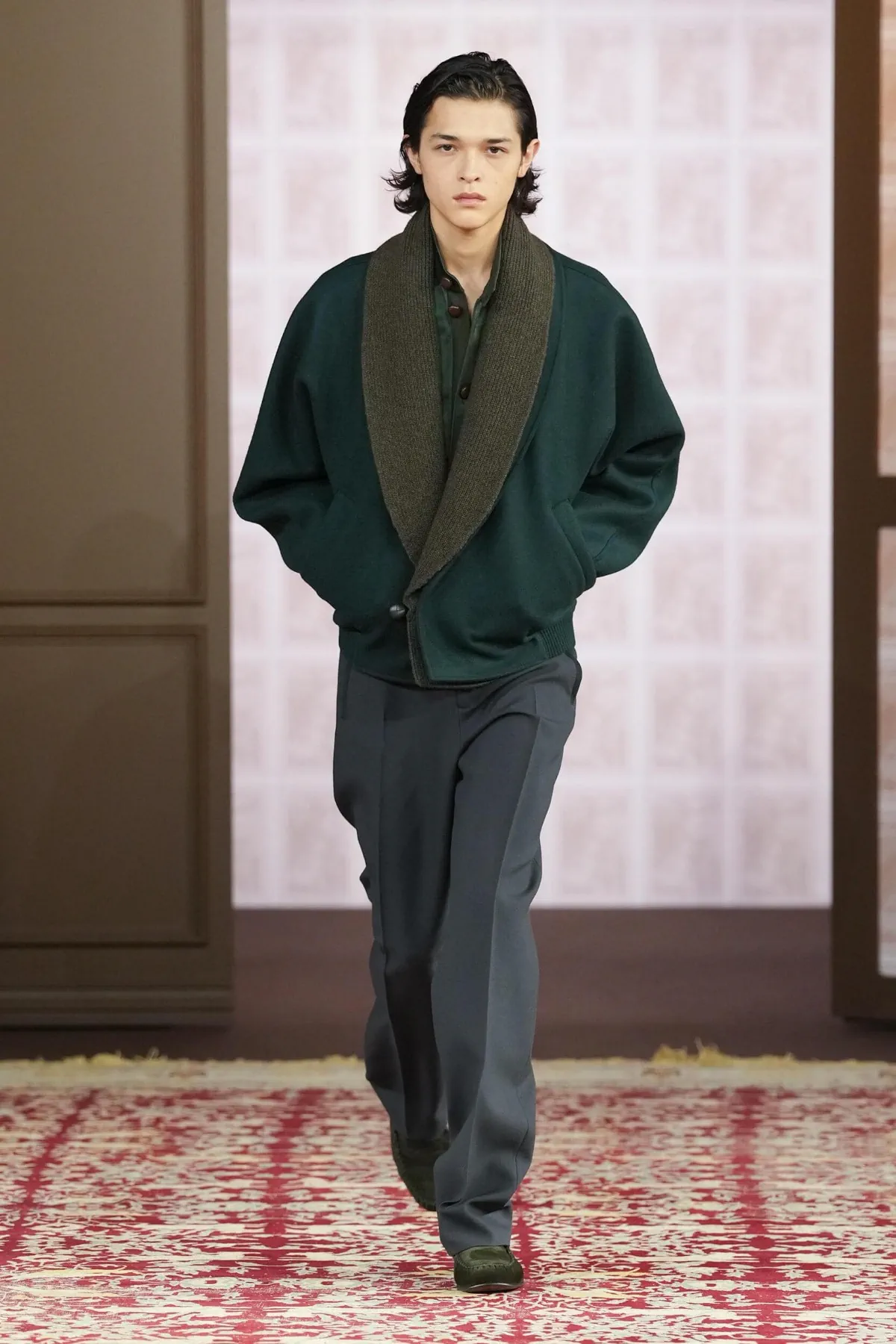 ZEGNA Automne 2026 : Alessandro Sartori transforme le vestiaire masculin en héritage familial