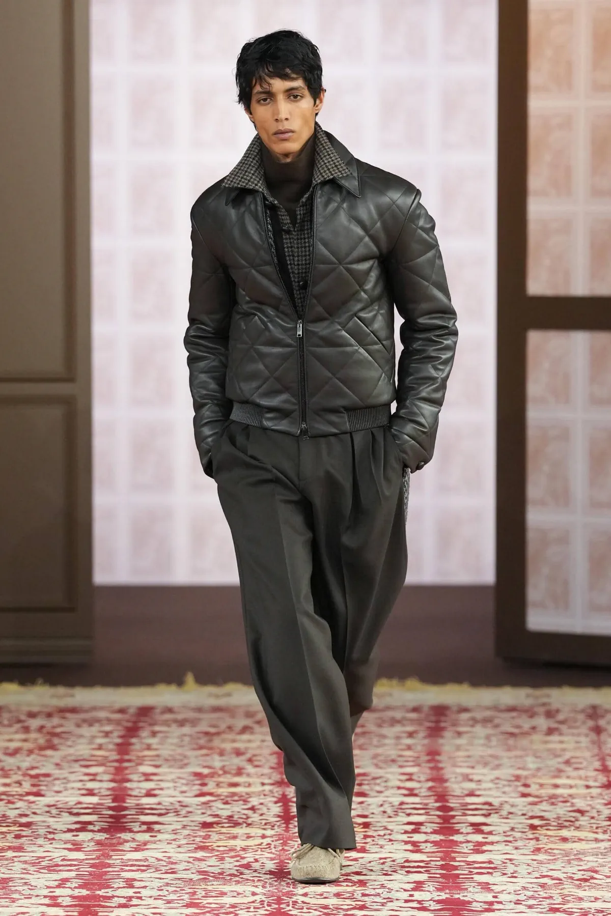 ZEGNA Automne 2026 : Alessandro Sartori transforme le vestiaire masculin en héritage familial