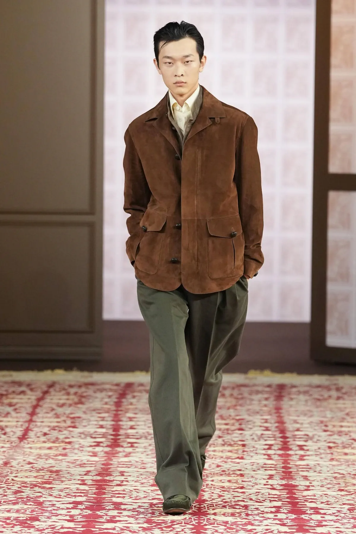 ZEGNA Automne 2026 : Alessandro Sartori transforme le vestiaire masculin en héritage familial