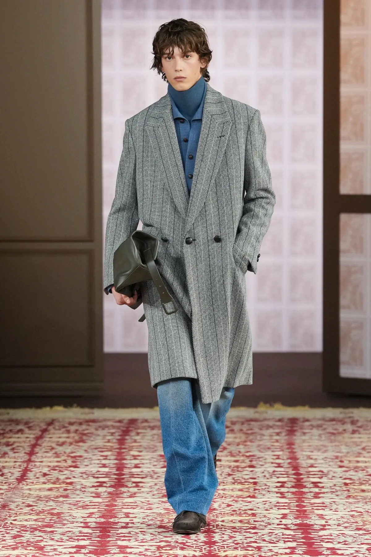 ZEGNA Automne 2026 : Alessandro Sartori transforme le vestiaire masculin en héritage familial