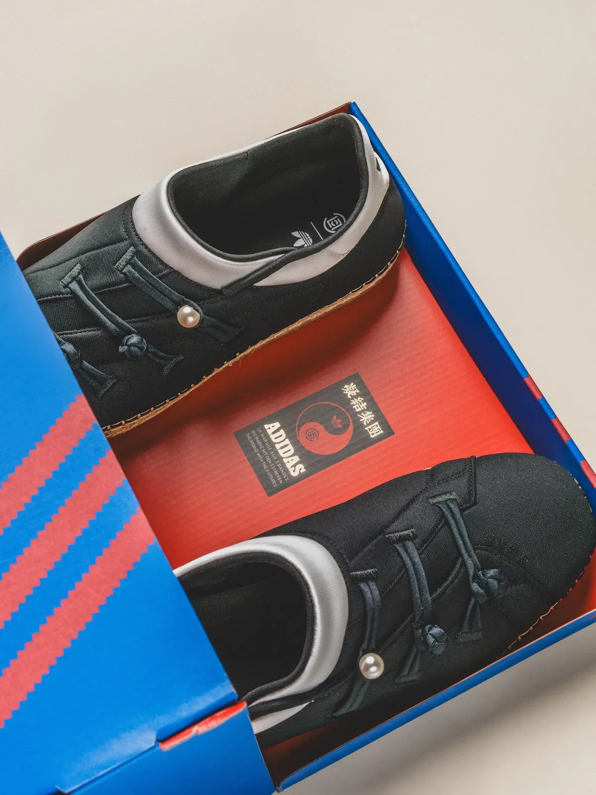 adidas Originals x CLOT pour le nouvel an lunaire 2026 : une collection à contre-courant