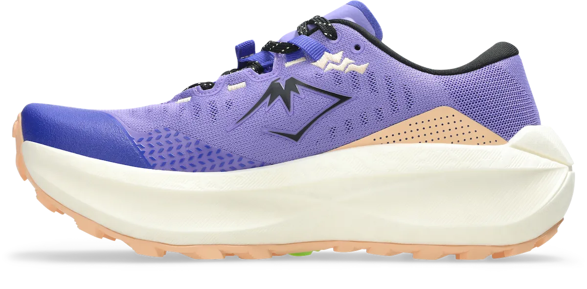 ASICS Trabuco 14, l’arme silencieuse des trails techniques