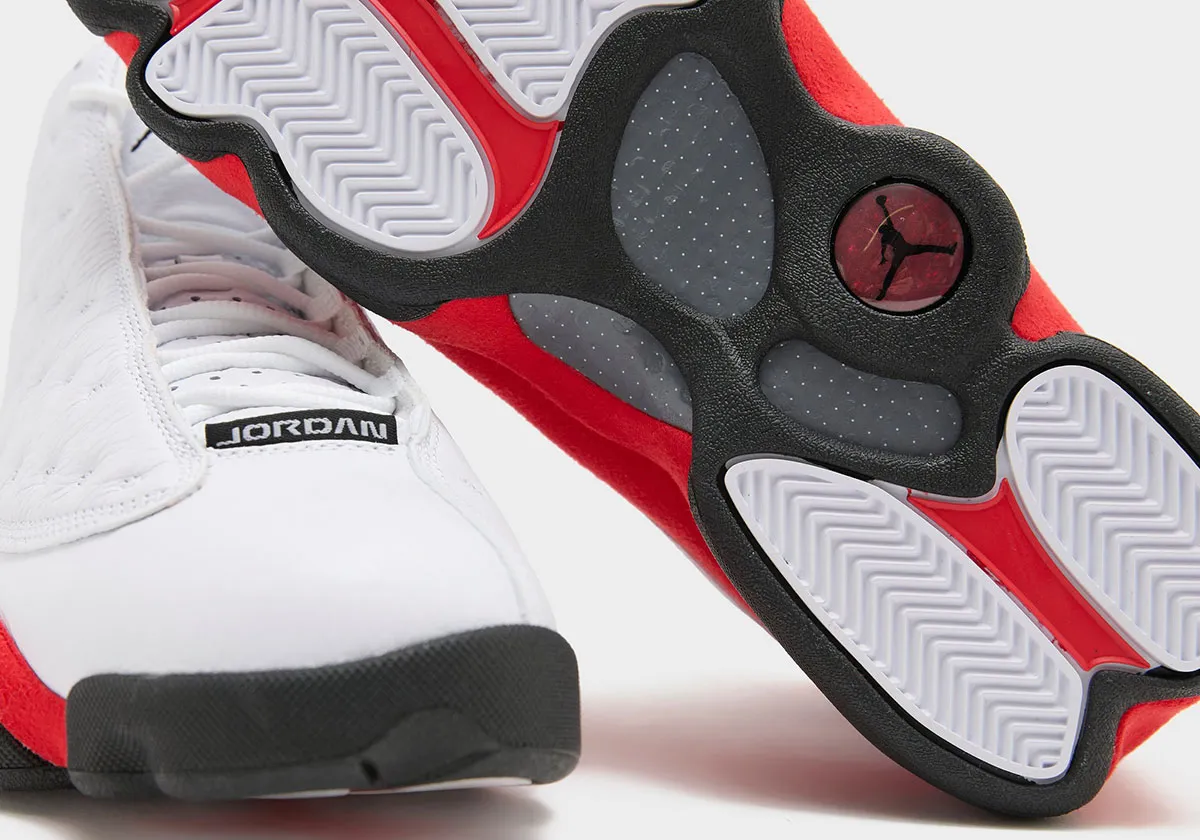 Air Jordan 13 Chicago 3 Neuf ans d’attente pour cette Air Jordan 13 « Chicago » la plus respectée