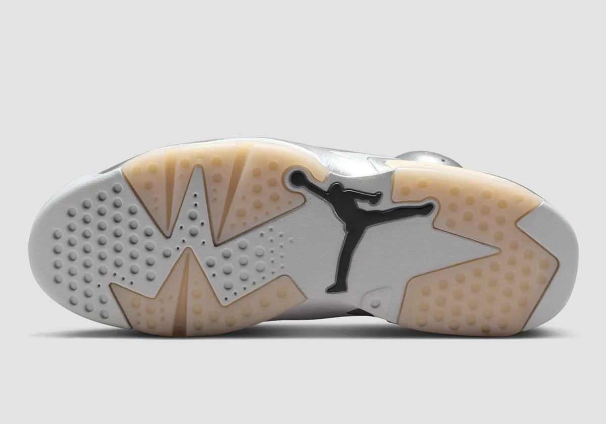 La Air Jordan 6 « PSG » arrive enfin et elle brille de mille feux