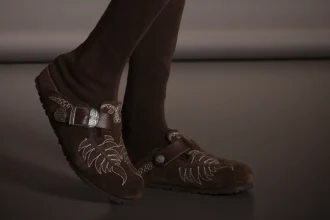 BIRKENSTOCK x ETRO réinventent le Boston pour l’automne-hiver 2026-2027