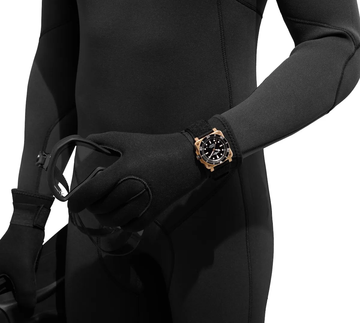 Bell & Ross BR-03 Diver Black Bronze : Une vraie montre de plongée professionnelle dans un boîtier carré iconique