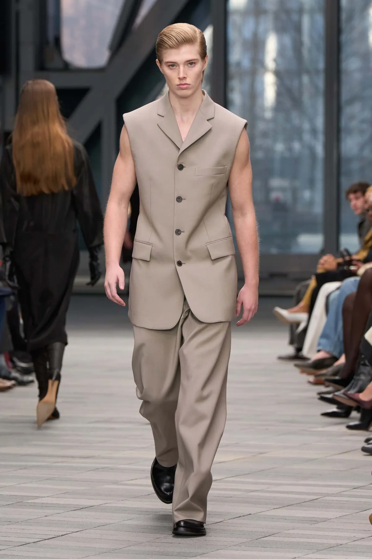 Calvin Klein Collection Fall Winter 2026 New York Fashion Week 8 Veronica Leoni ressuscite le mythe Calvin Klein des années 70