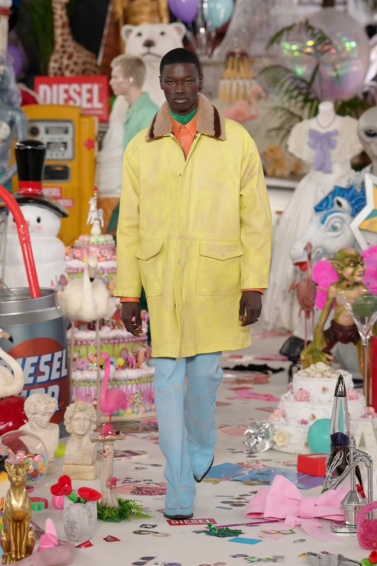 Diesel automne 2026 : Glenn Martens pousse le denim dans ses retranchements