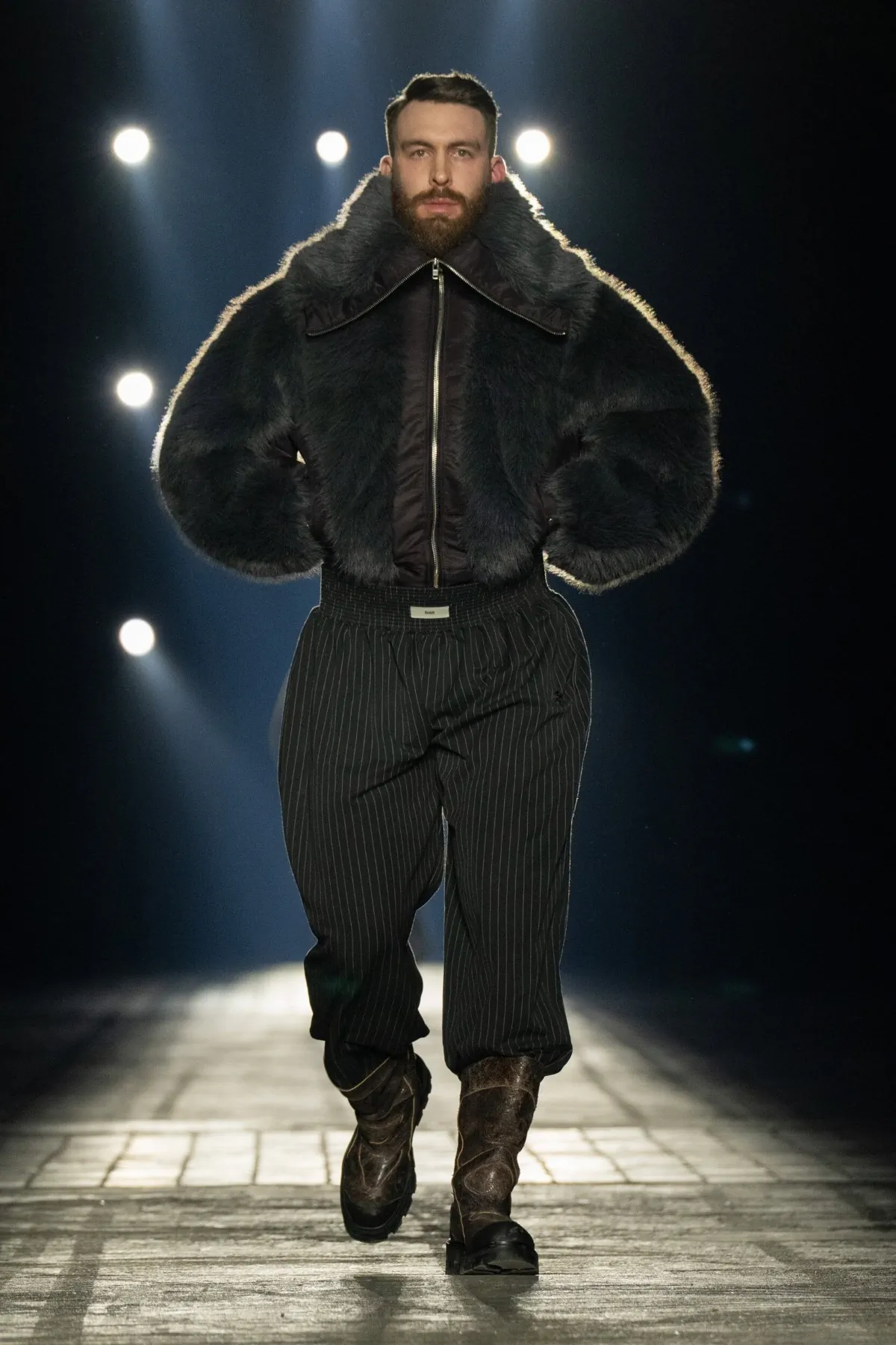 GmbH automne 2026 « Doppelgänger », une collection politique née de la Friedensangst