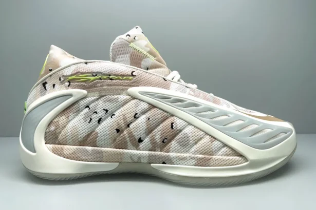 Anthony Edwards surprend avec une adidas Anthony Edwards 2 Hellstar ultra-limitée