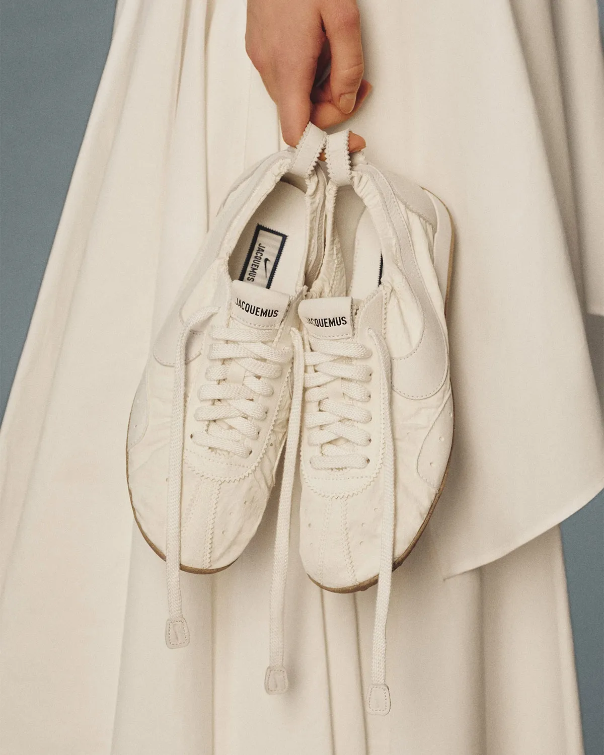 JACQUEMUS x Nike Moon Shoe 2026 2 JACQUEMUS x Nike Moon Shoe 2026 : trois nouveaux coloris pour le printemps