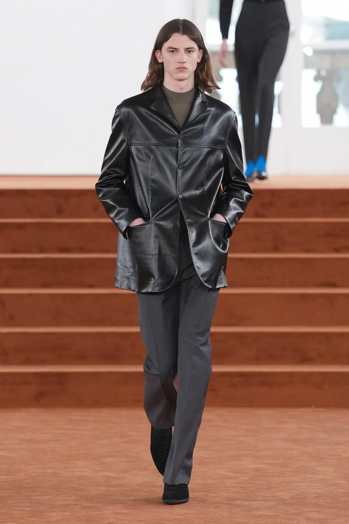 Jil Sander automne 2026 : Simone Bellotti réinvente le minimalisme par l’imperfection