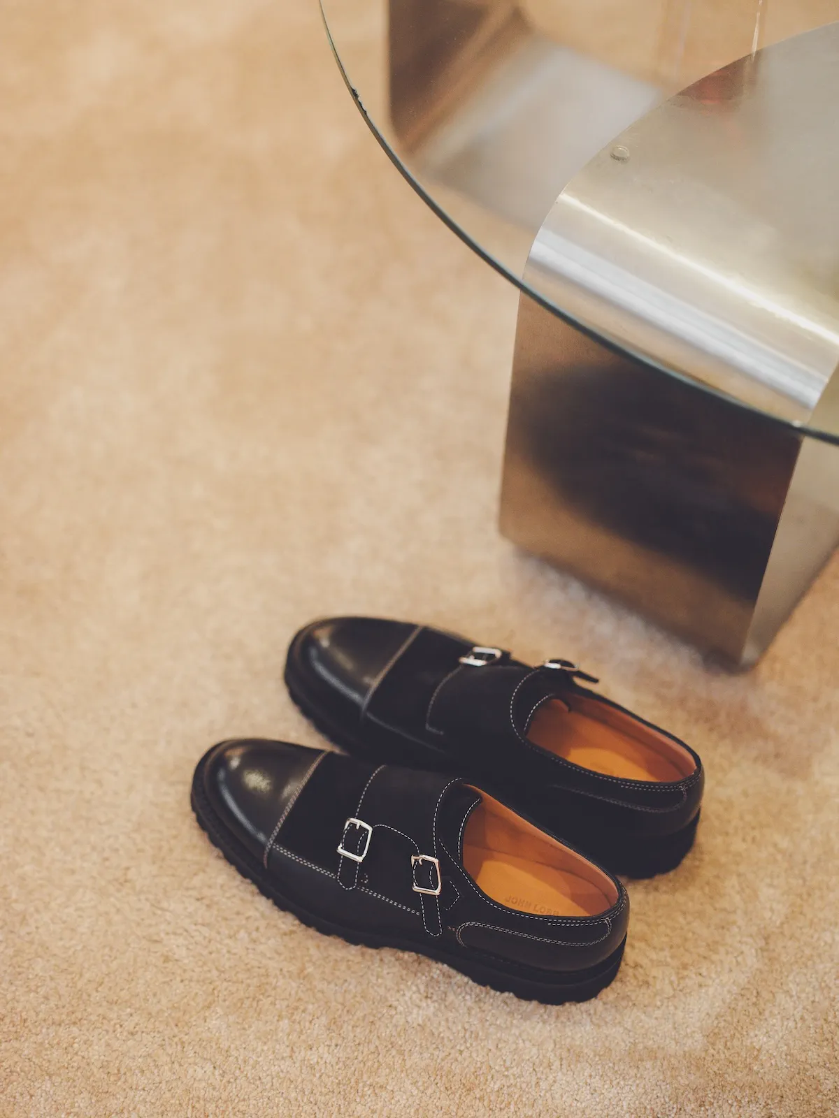 John Lobb automne 2026 : le célèbre bottier s'adresse enfin aux moins de 35 ans