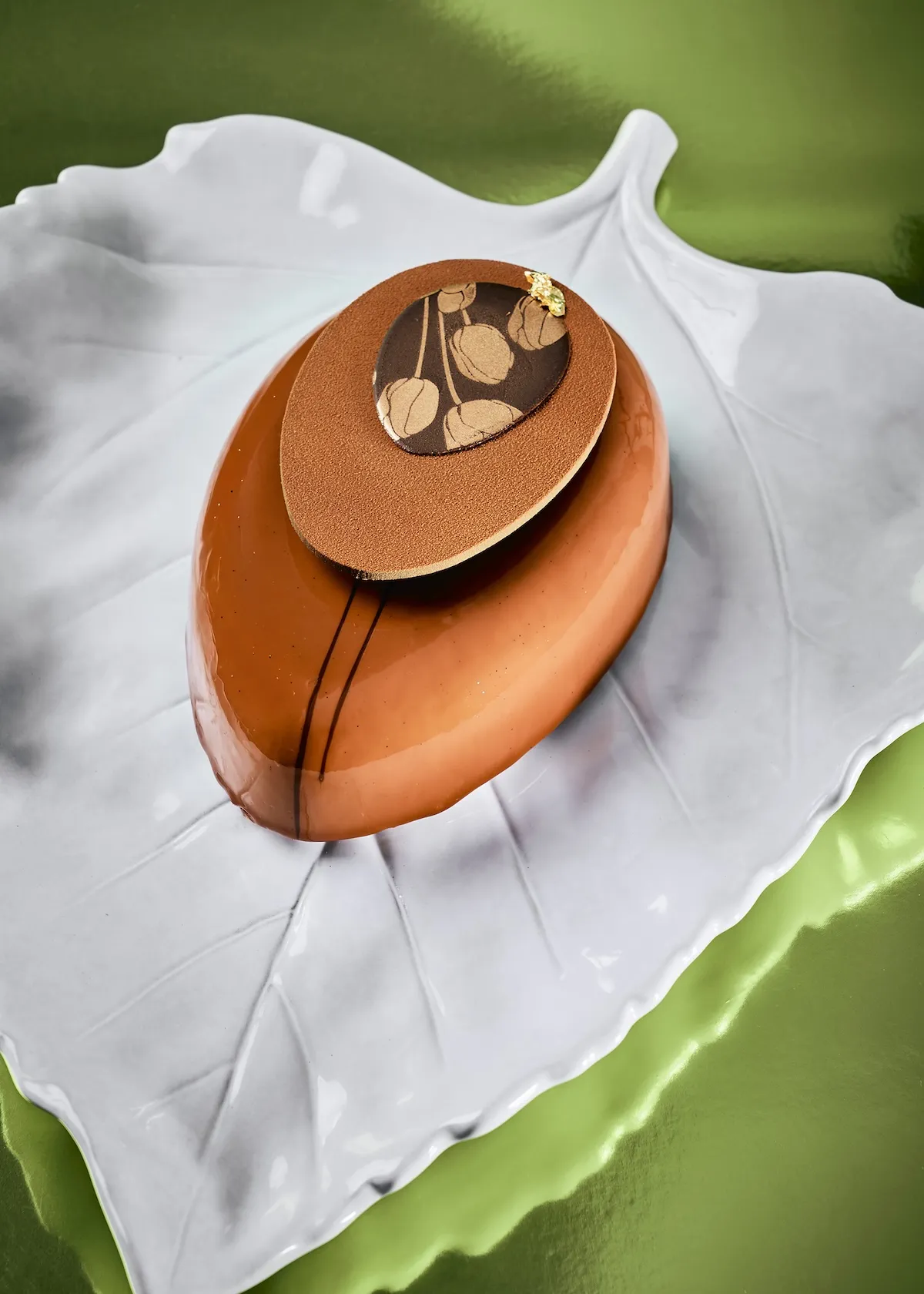 Les oeufs de Paques 2026 de LeNotre Entremets oeufs floral Versailles s’invite dans les œufs de Pâques 2026 de Lenôtre