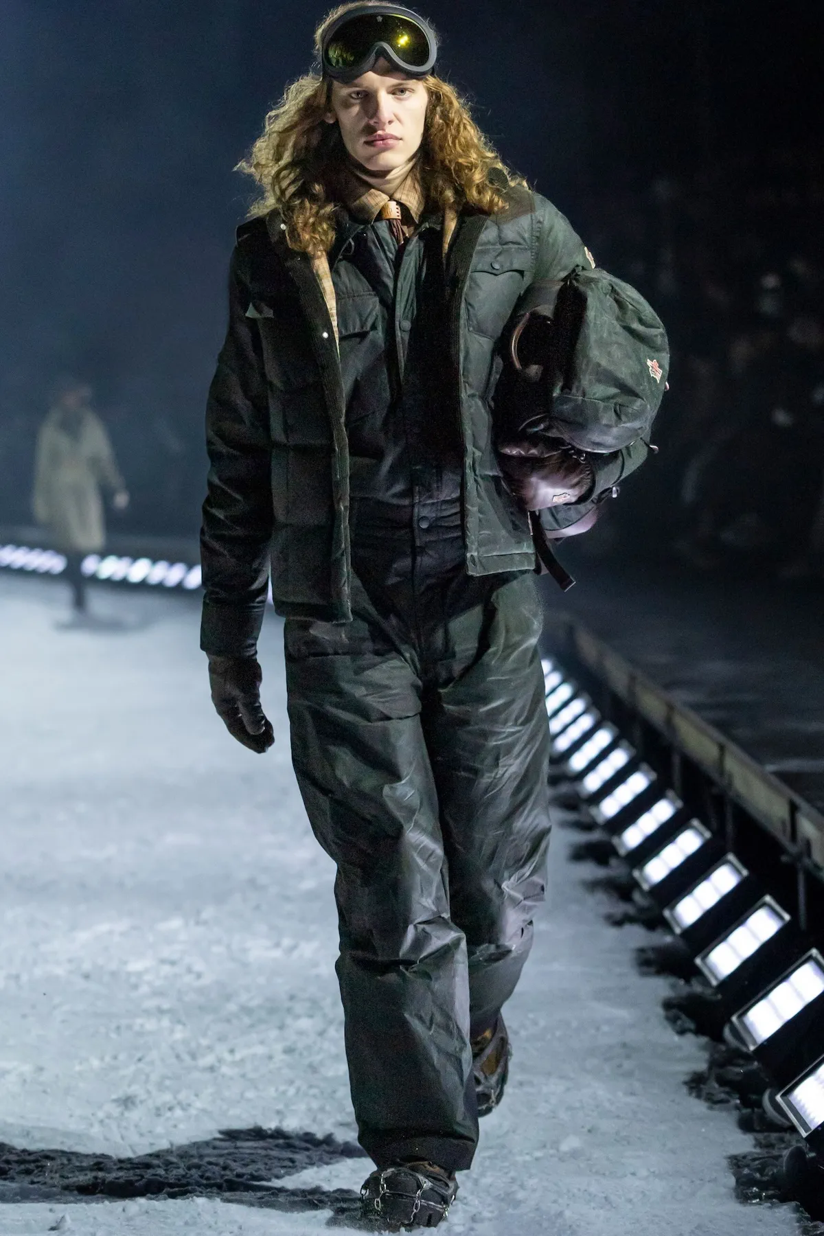 Moncler Grenoble automne 2026 : un défilé spectaculaire sous les étoiles d’Aspen