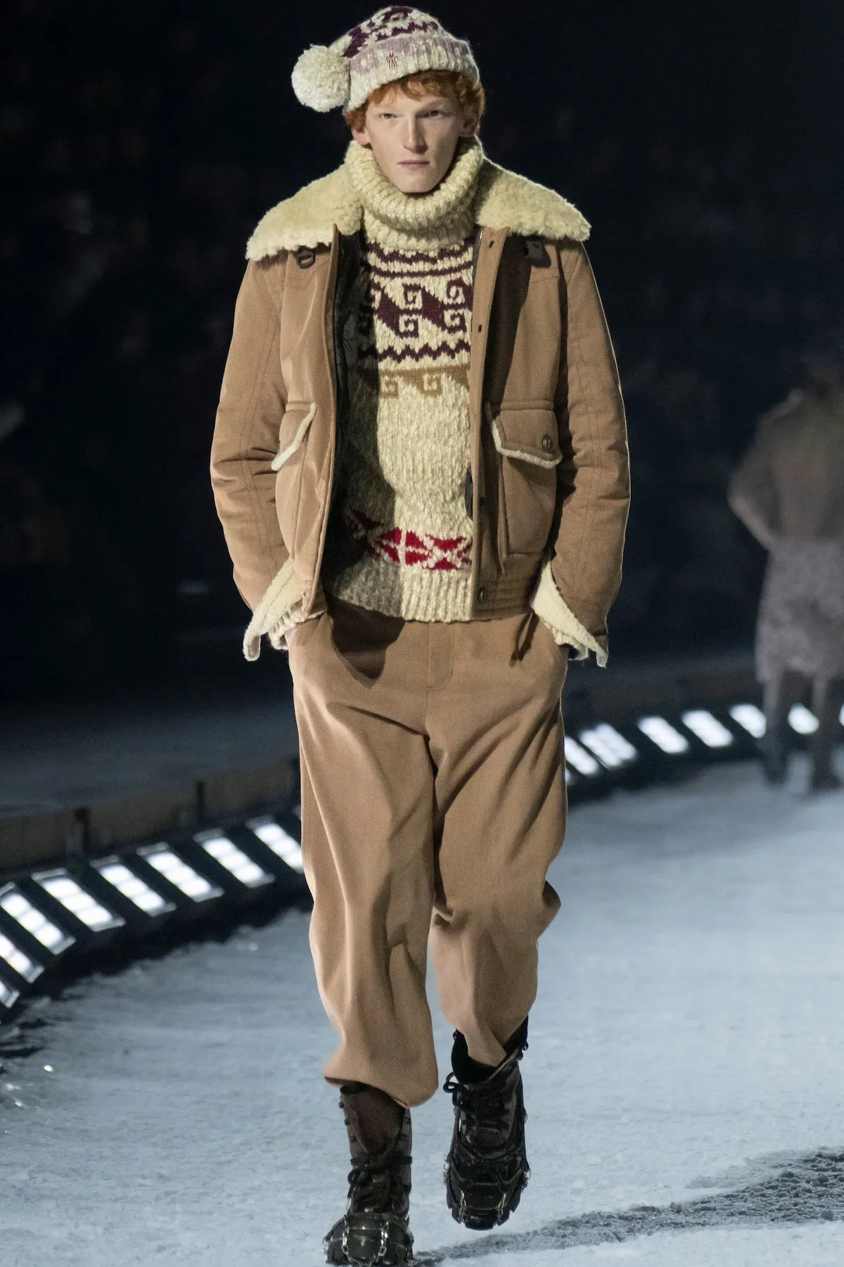 Moncler Grenoble automne 2026 : un défilé spectaculaire sous les étoiles d’Aspen