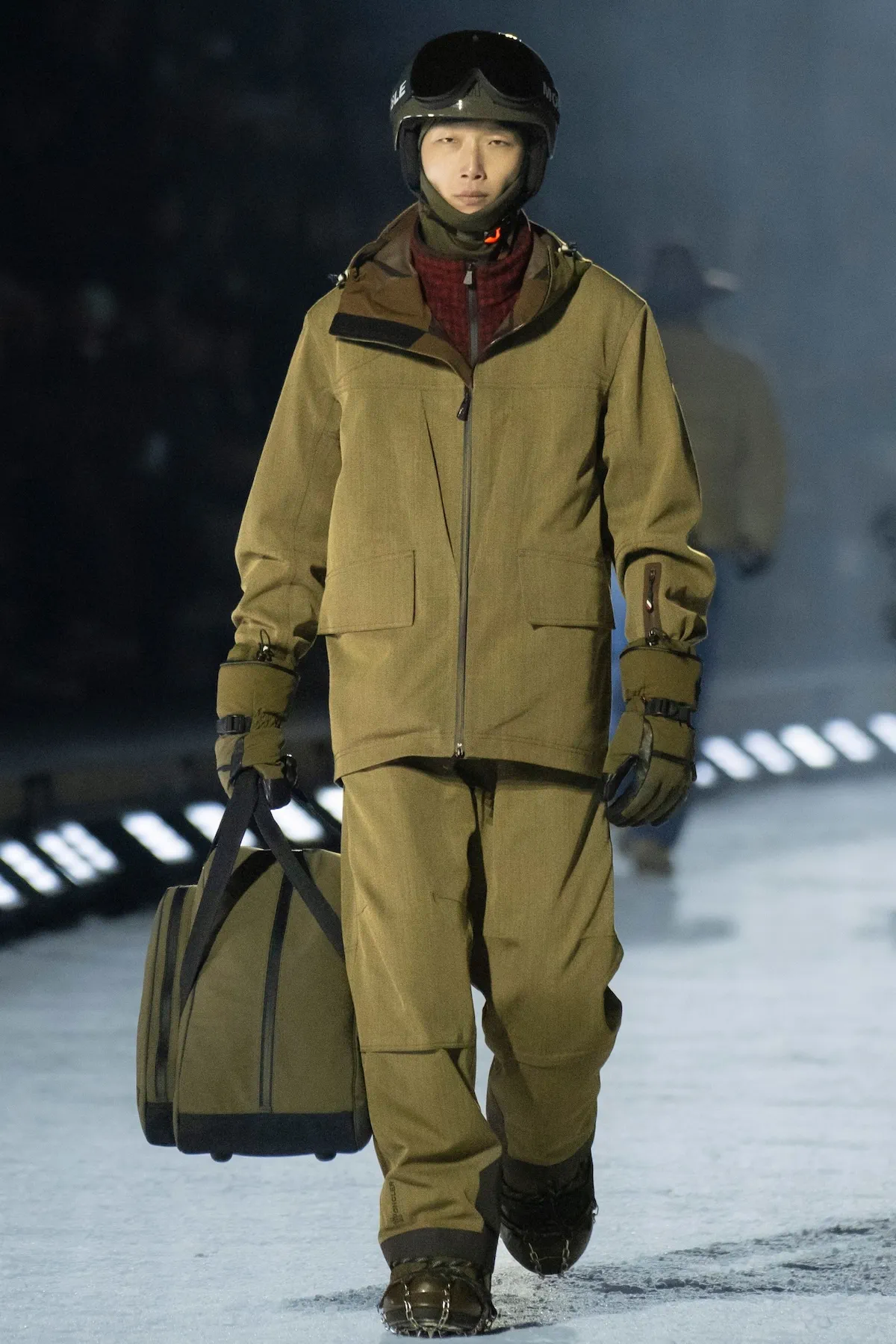 Moncler Grenoble automne 2026 : un défilé spectaculaire sous les étoiles d’Aspen