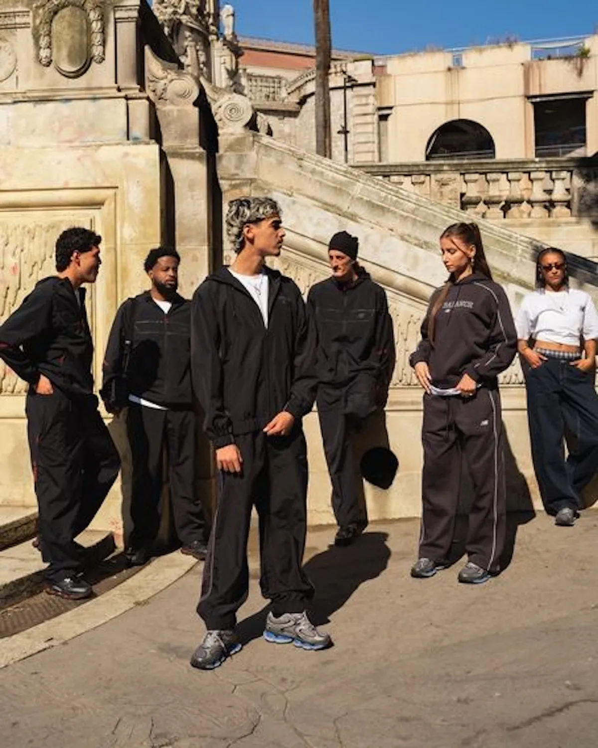 JD Sports frappe fort avec une exclusive New Balance ABZORB 2000 portée par Jérémie Frimpong