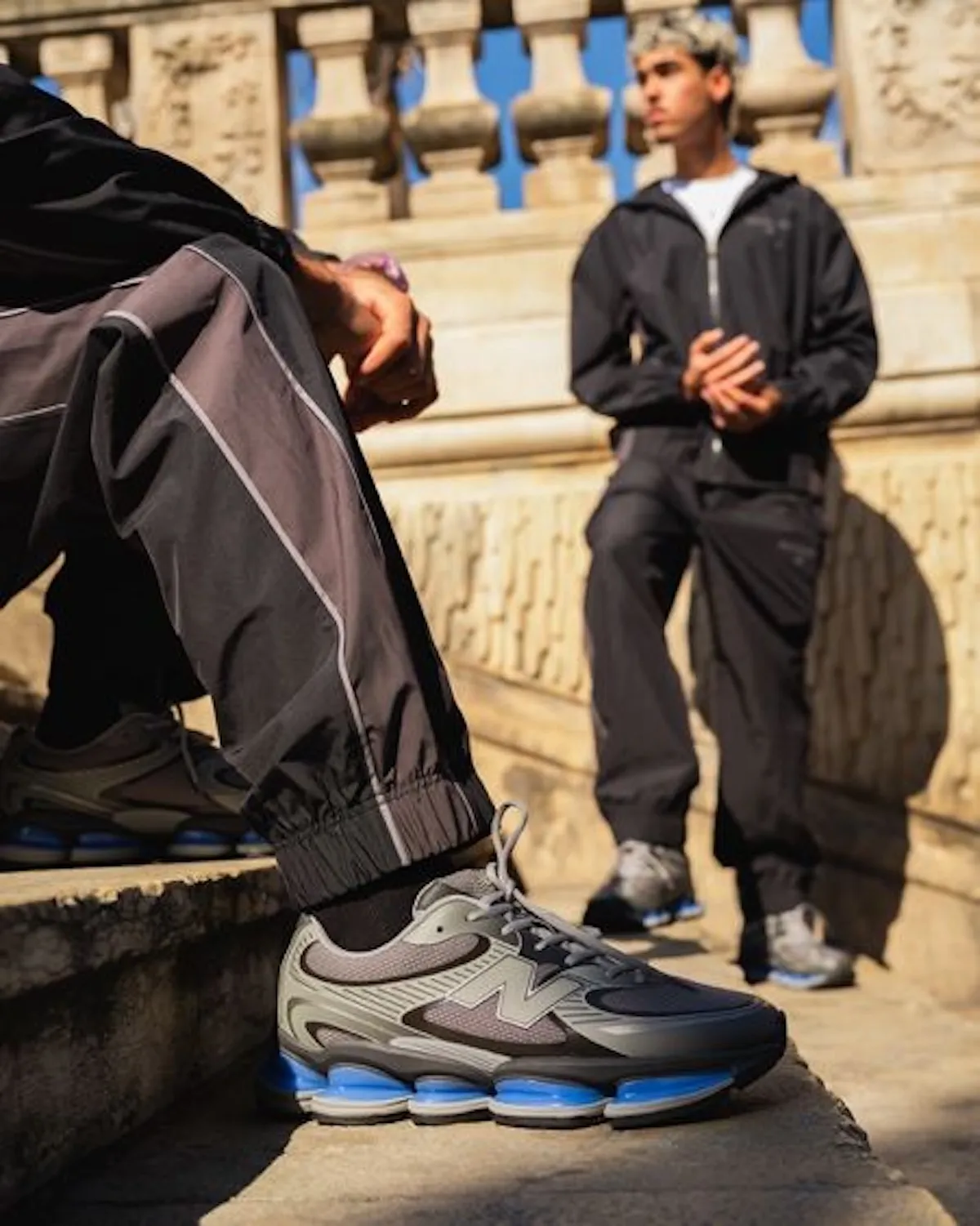 JD Sports frappe fort avec une exclusive New Balance ABZORB 2000 portée par Jérémie Frimpong