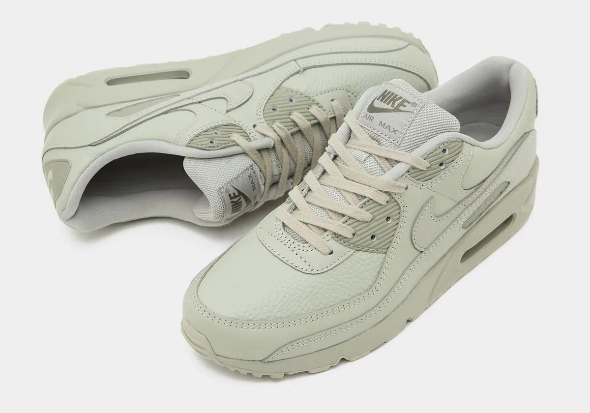 La Air Max 90 « Light Spruce » prouve que la sobriété est toujours tendance